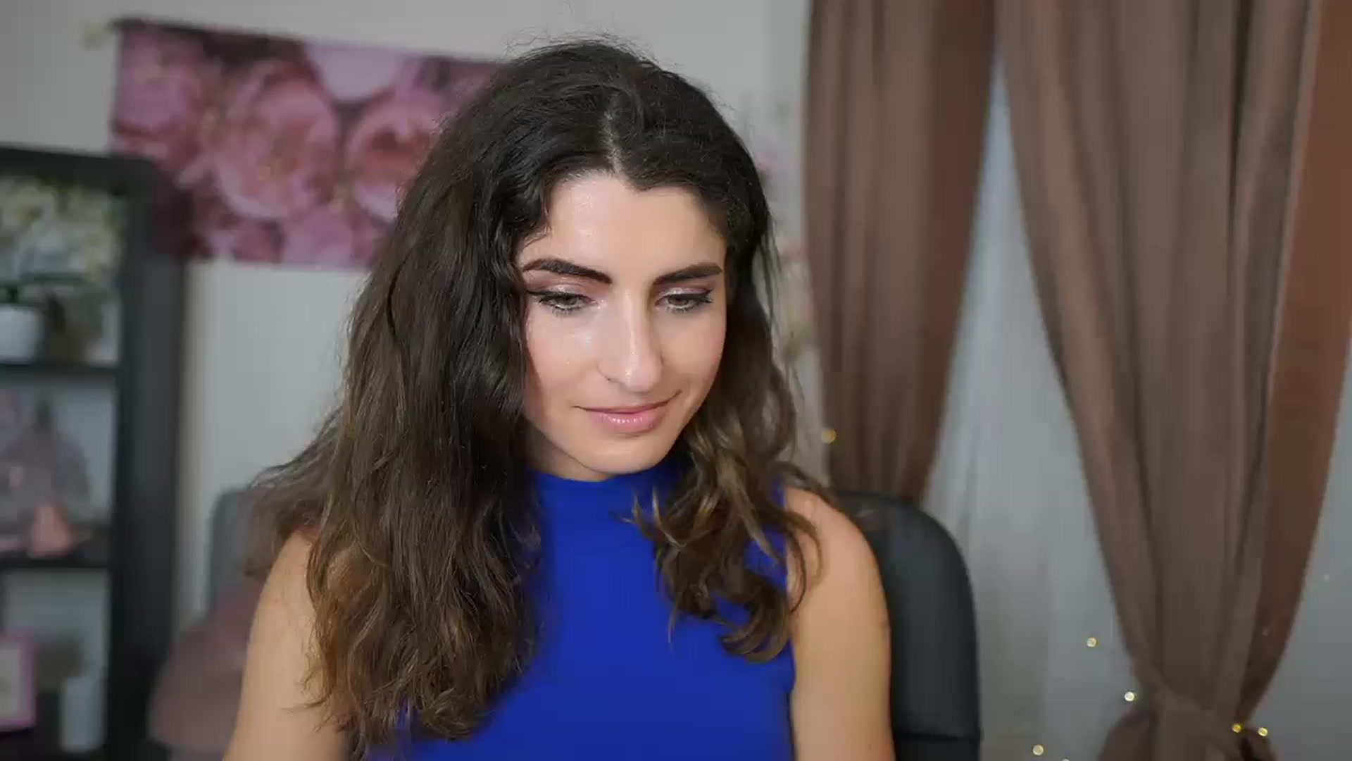 Gallery image thumbnail from EVA__LOVIA_'s myfreecams stream on, 06/04/2023, 18:09 image 7 of 20