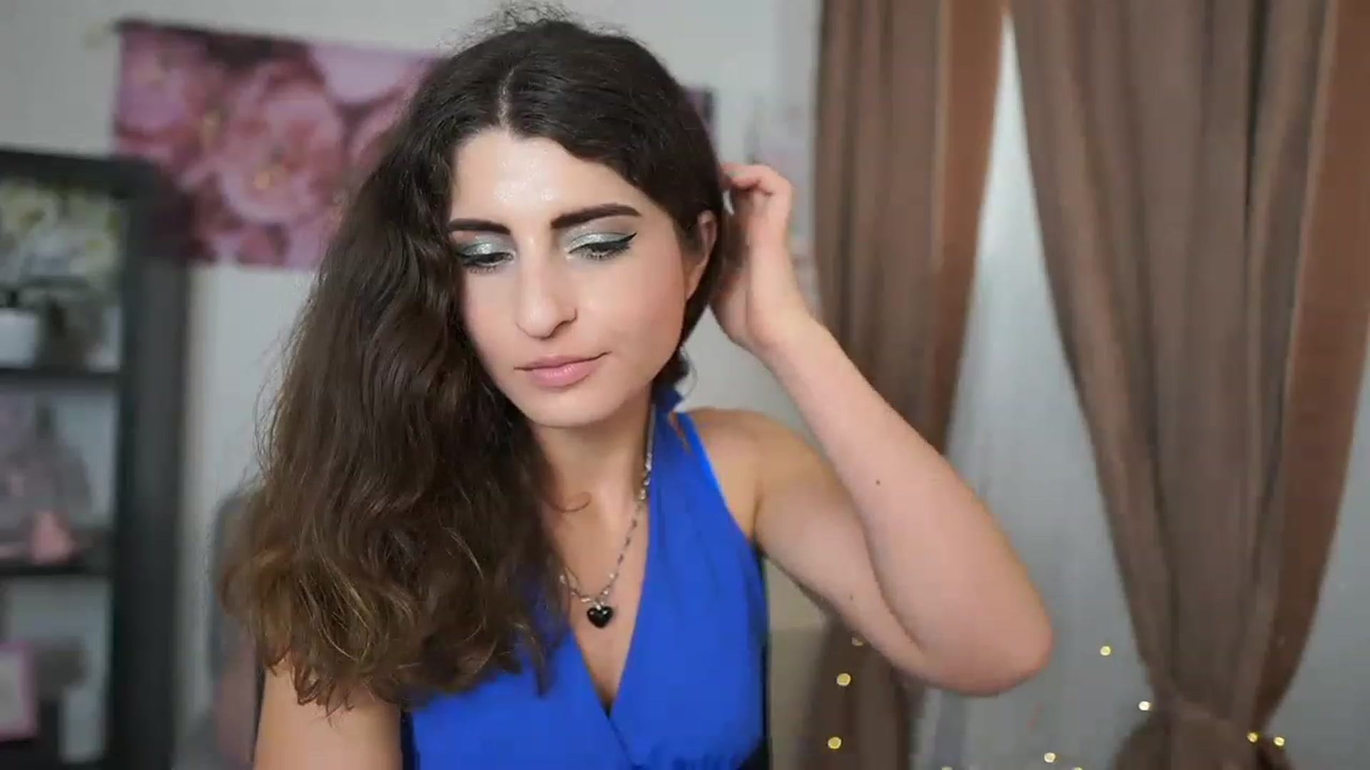 Gallery image thumbnail from EVA__LOVIA_'s myfreecams stream on, 06/05/2023, 13:00 image 14 of 20