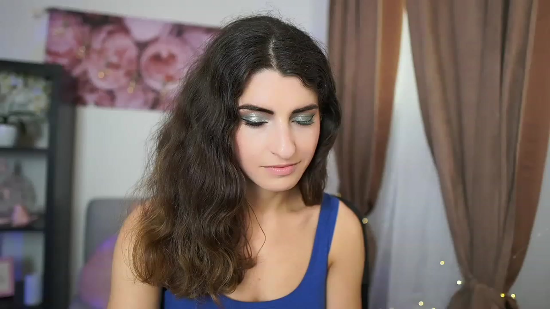Gallery image thumbnail from EVA__LOVIA_'s myfreecams stream on, 06/06/2023, 09:36 image 12 of 20