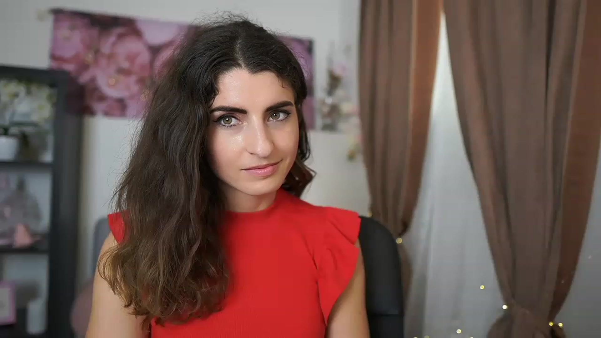 Gallery image thumbnail from EVA__LOVIA_'s myfreecams stream on, 06/07/2023, 13:04 image 2 of 20