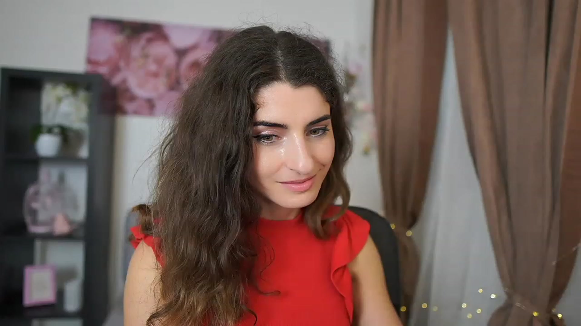 Gallery image thumbnail from EVA__LOVIA_'s myfreecams stream on, 06/14/2023, 18:16 image 2 of 20