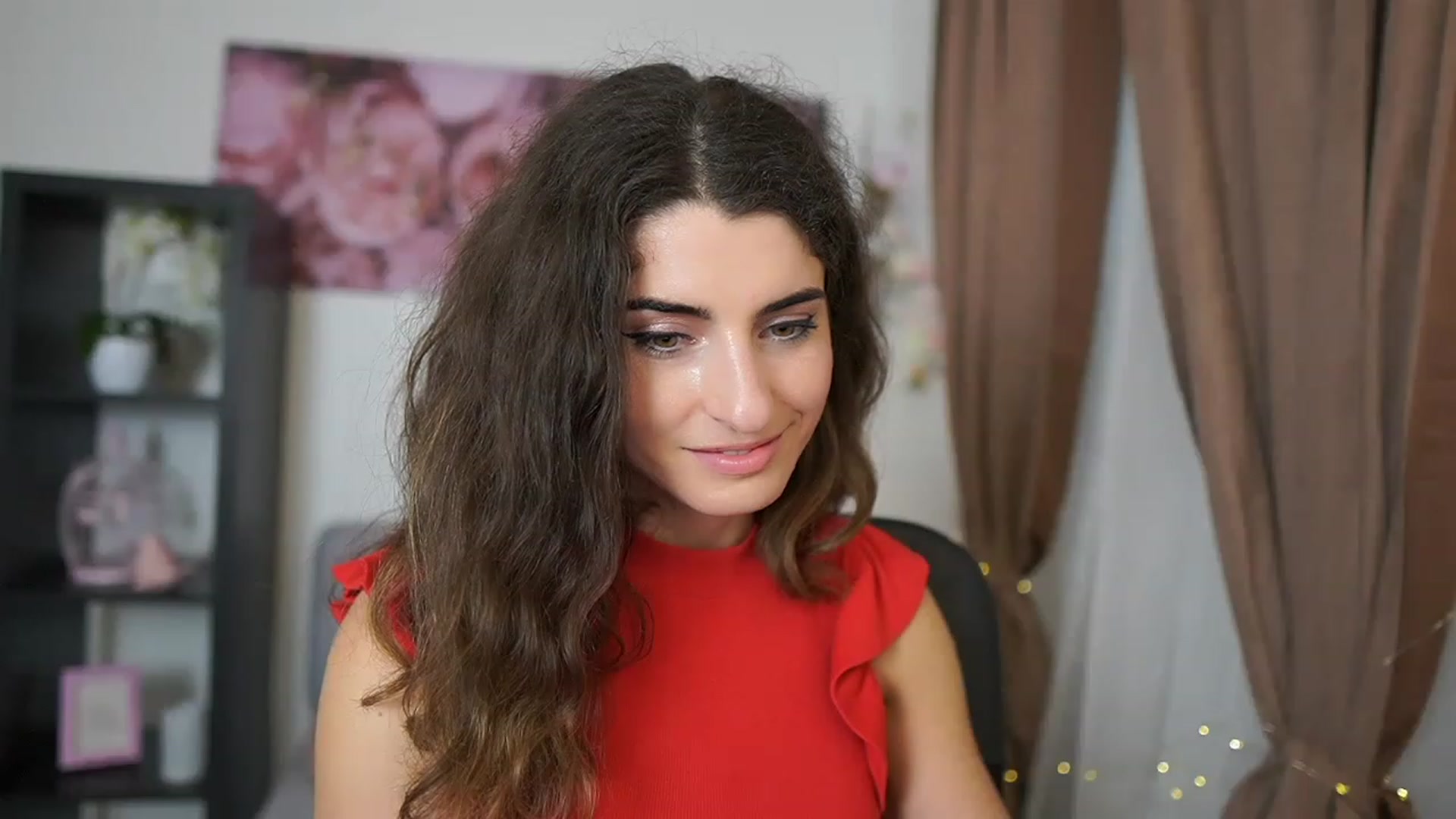 Gallery image thumbnail from EVA__LOVIA_'s myfreecams stream on, 06/14/2023, 18:16 image 3 of 20