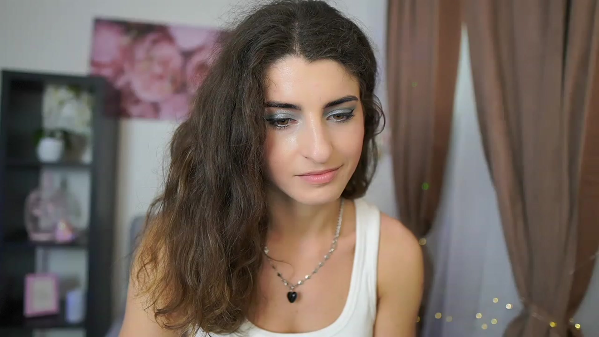 Gallery image thumbnail from EVA__LOVIA_'s myfreecams stream on, 06/15/2023, 10:33 image 17 of 20