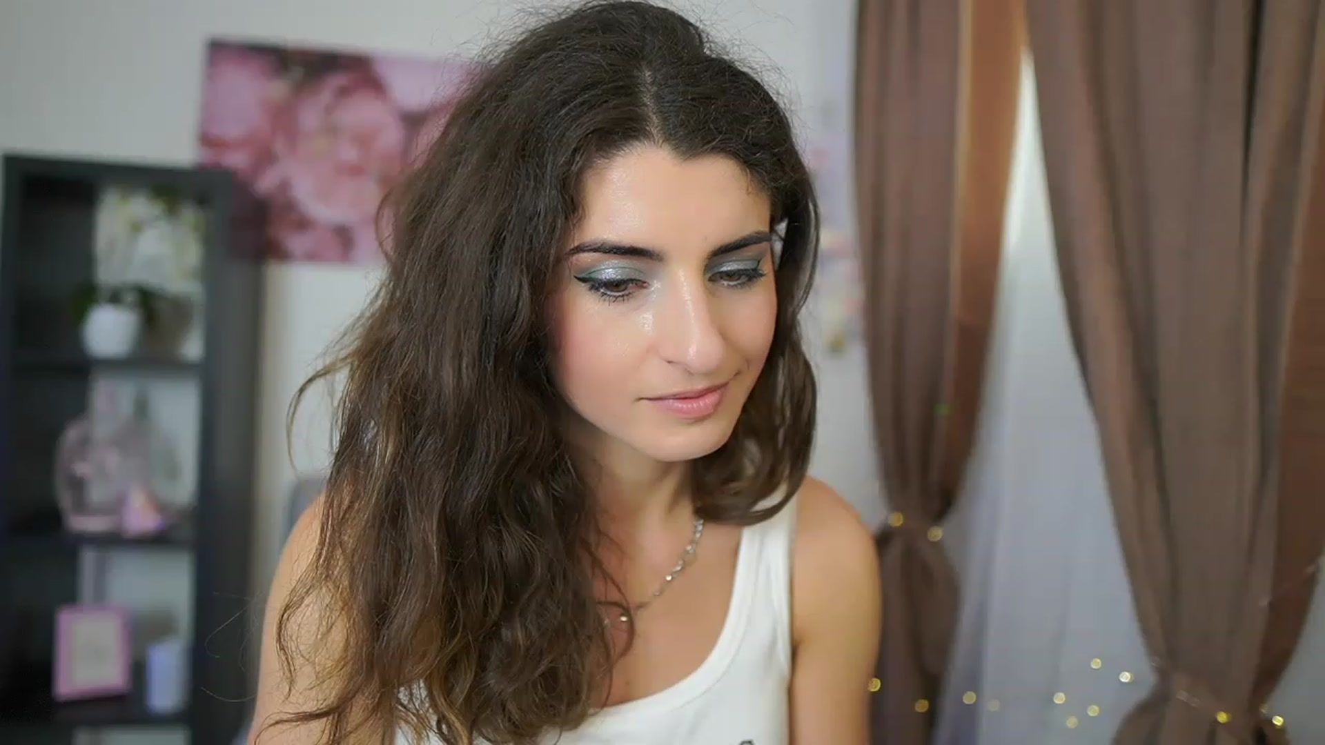 Gallery image thumbnail from EVA__LOVIA_'s myfreecams stream on, 06/15/2023, 12:19 image 16 of 20