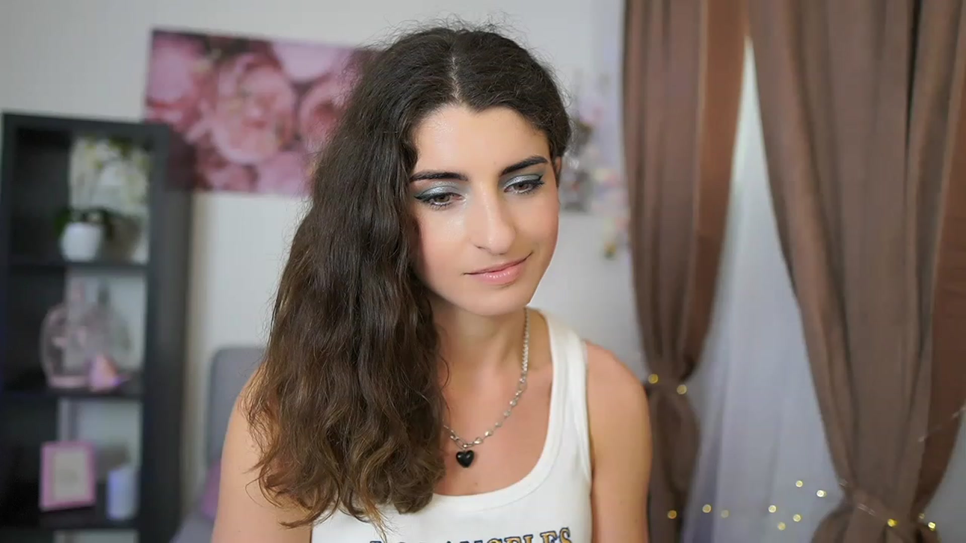 Gallery image thumbnail from EVA__LOVIA_'s myfreecams stream on, 06/15/2023, 12:19 image 2 of 20