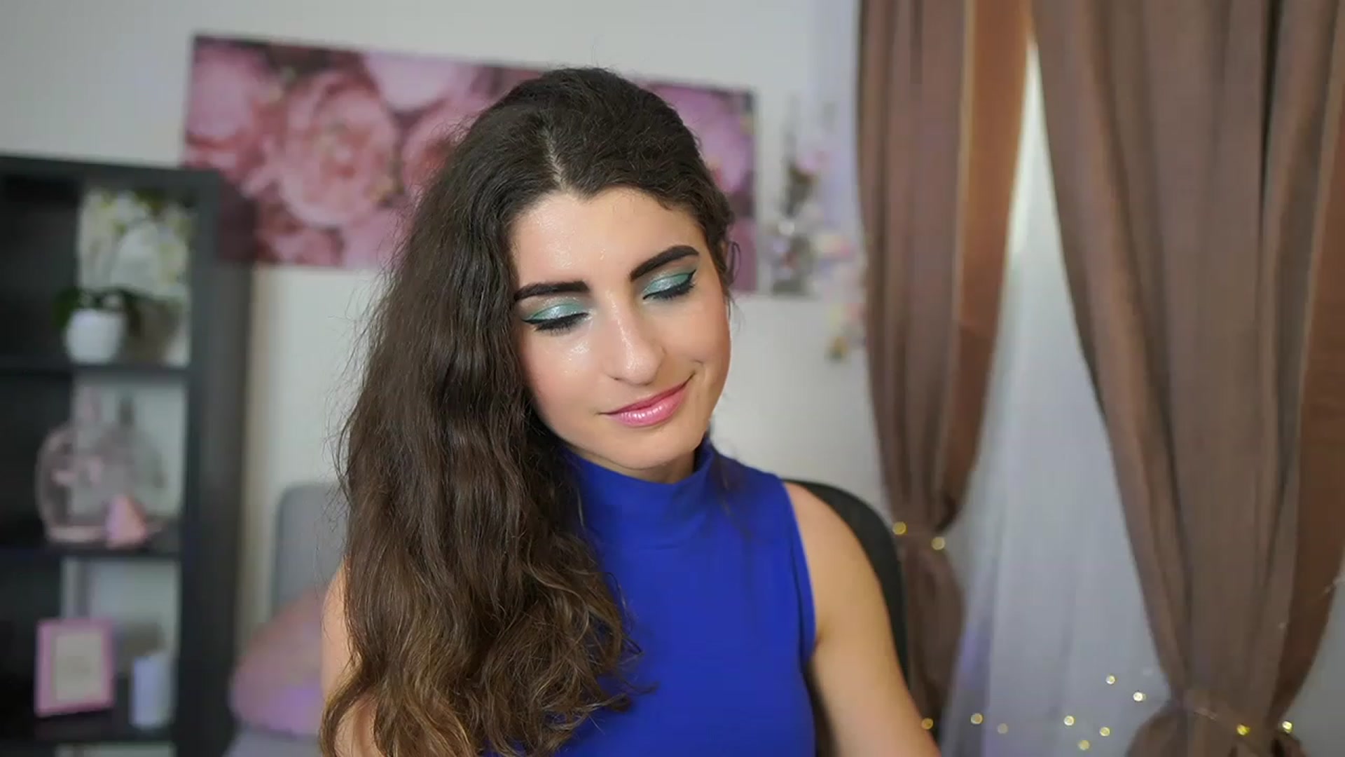 Gallery image thumbnail from EVA__LOVIA_'s myfreecams stream on, 06/16/2023, 12:36 image 3 of 20