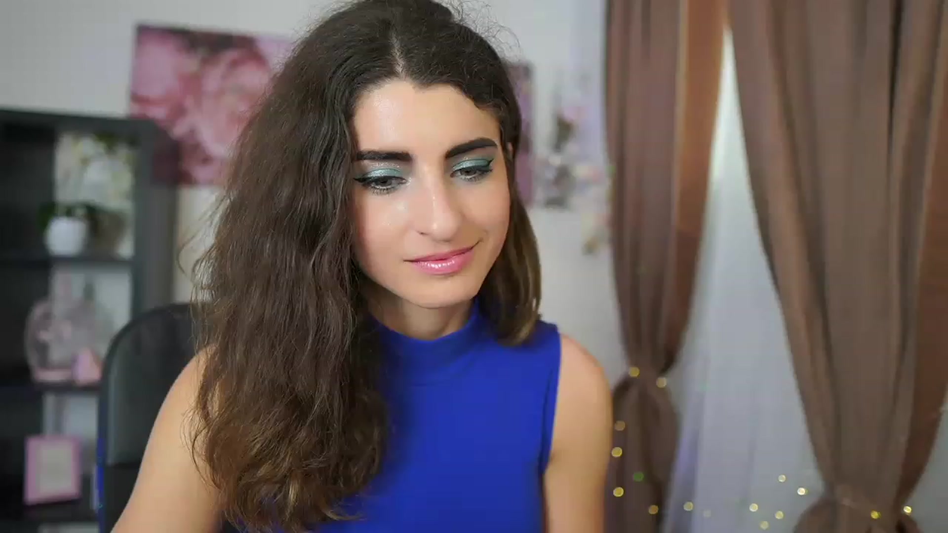 Gallery image thumbnail from EVA__LOVIA_'s myfreecams stream on, 06/16/2023, 12:36 image 12 of 20