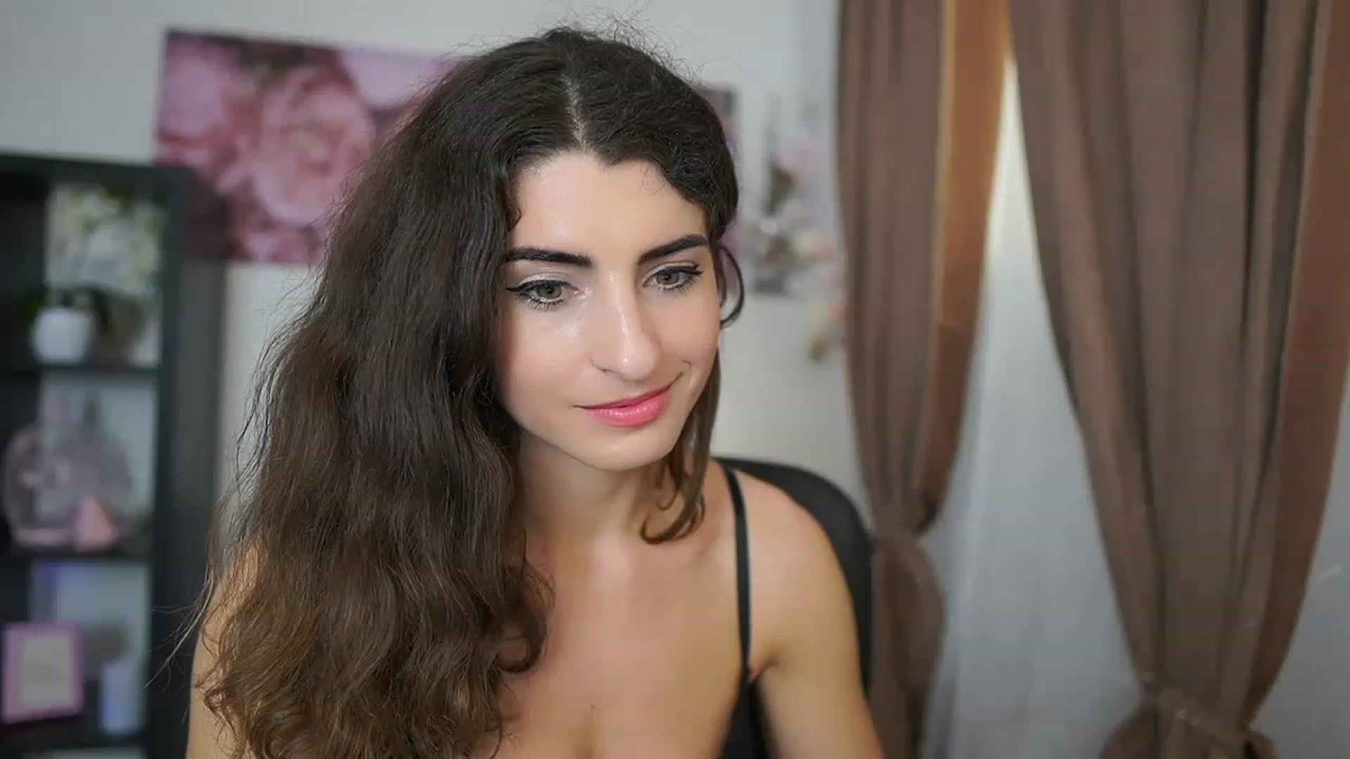 Gallery image thumbnail from EVA__LOVIA_'s myfreecams stream on, 06/17/2023, 14:24 image 13 of 20