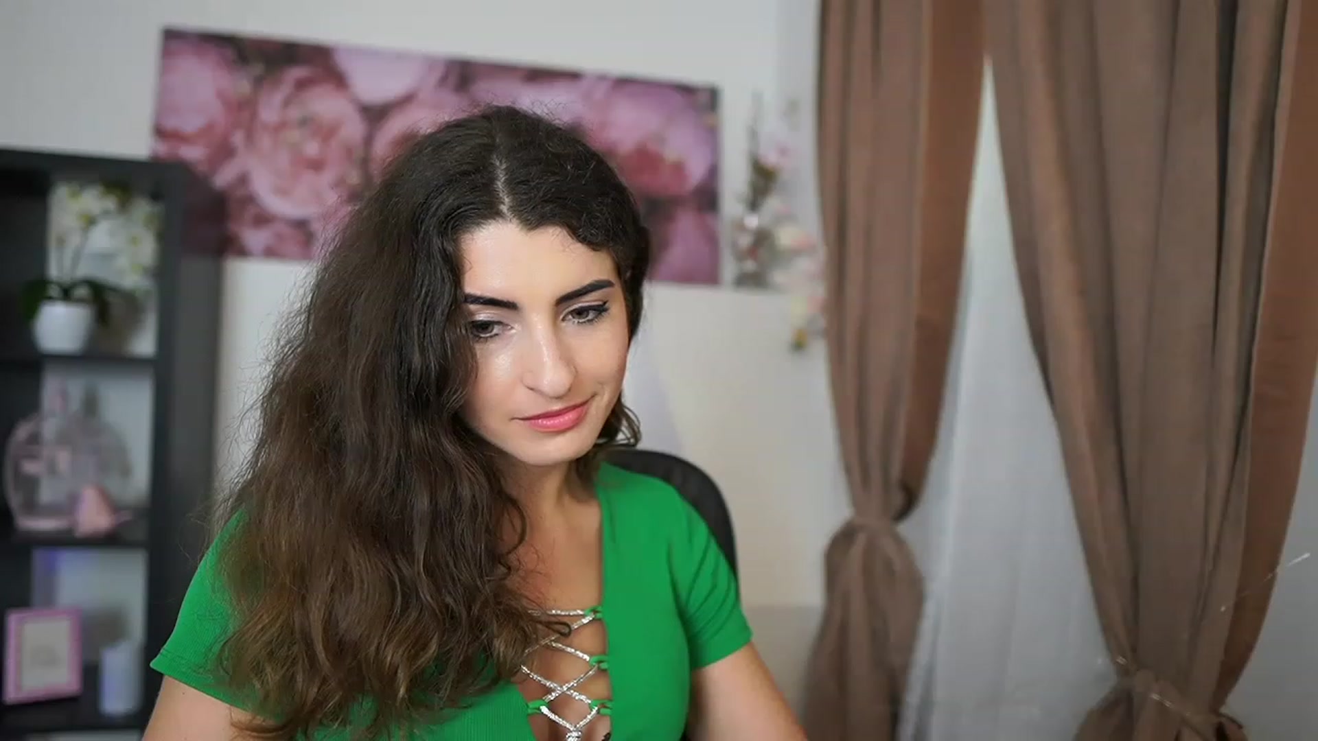 Gallery image thumbnail from EVA__LOVIA_'s myfreecams stream on, 06/17/2023, 15:34 image 9 of 20