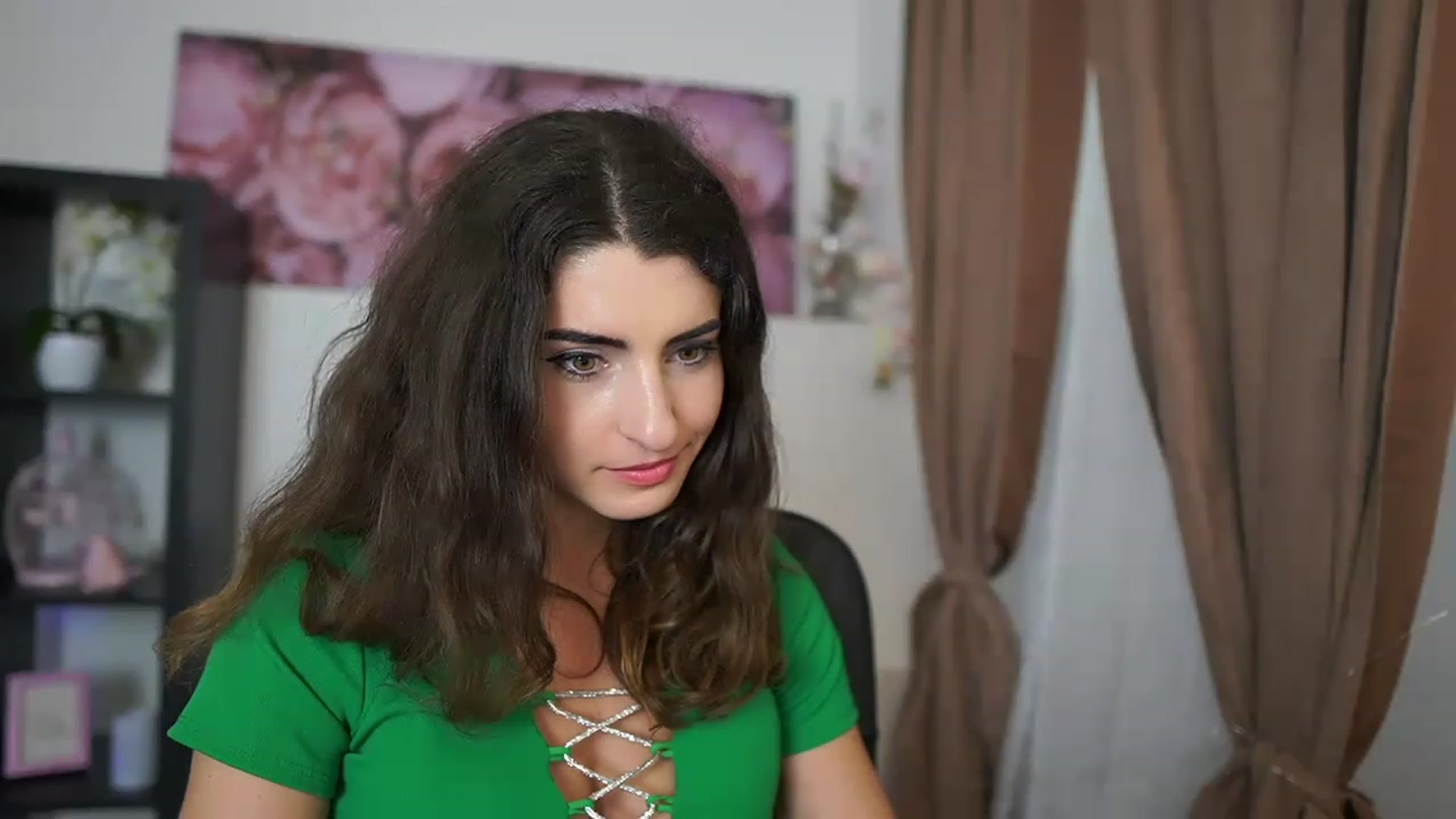 Gallery image thumbnail from EVA__LOVIA_'s myfreecams stream on, 06/17/2023, 15:34 image 12 of 20