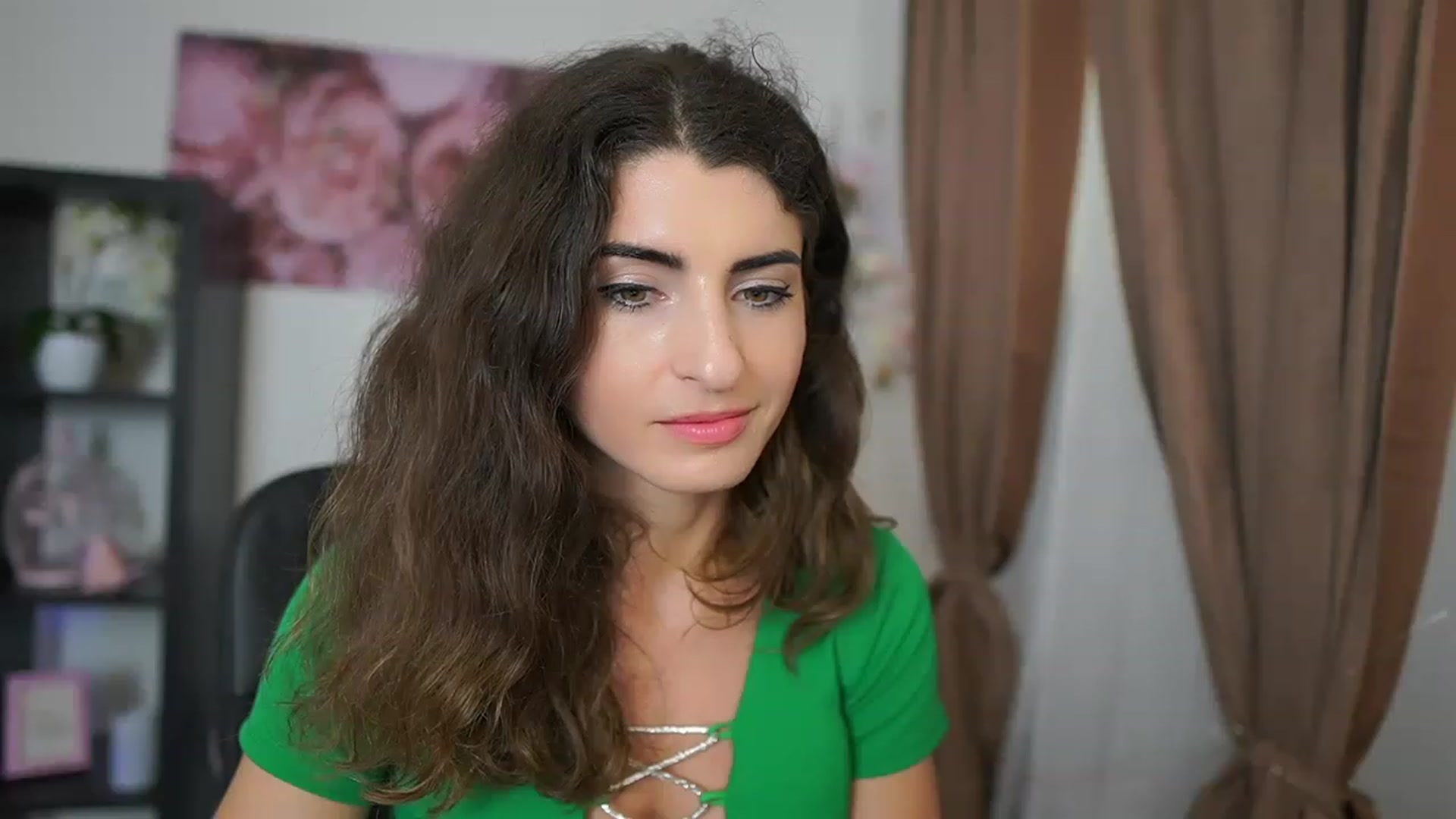 Gallery image thumbnail from EVA__LOVIA_'s myfreecams stream on, 06/17/2023, 15:34 image 18 of 20