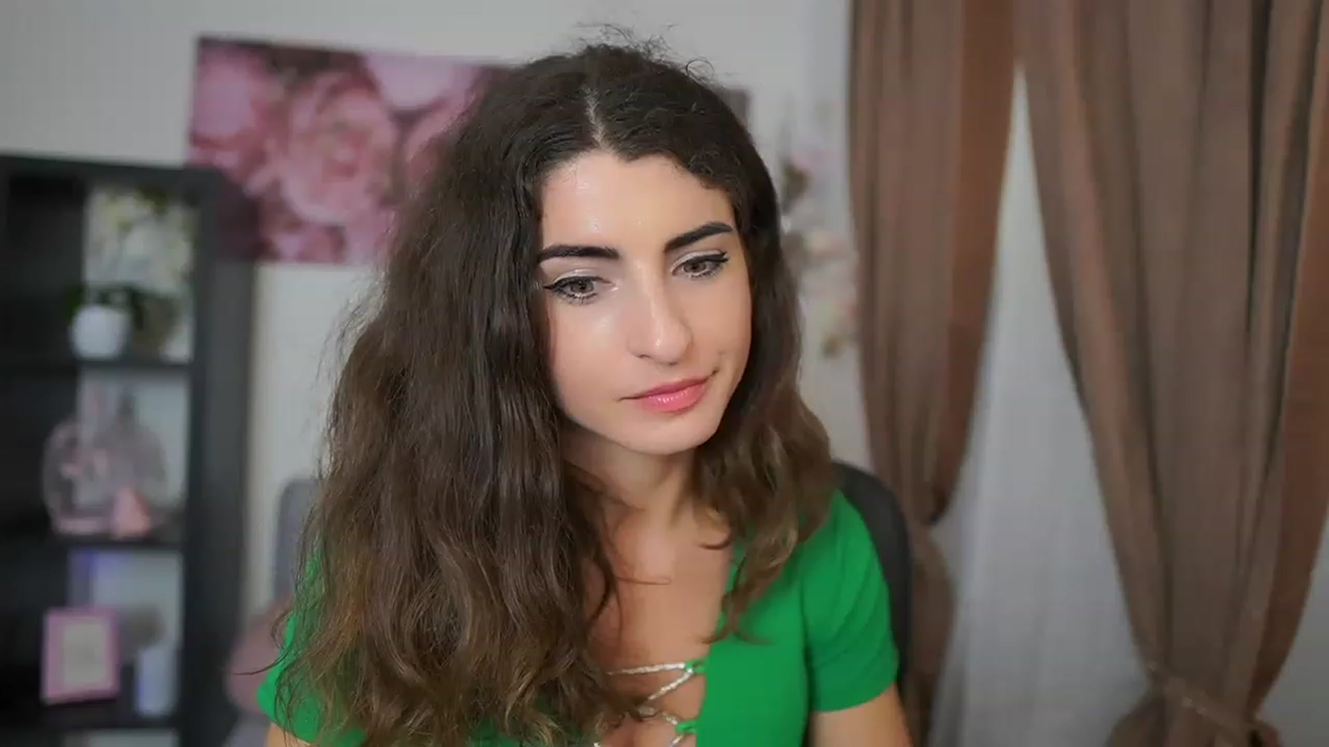 Gallery image thumbnail from EVA__LOVIA_'s myfreecams stream on, 06/17/2023, 16:20 image 4 of 20