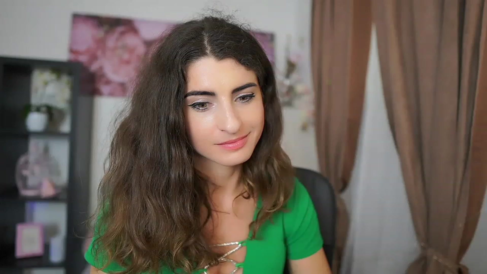 Gallery image thumbnail from EVA__LOVIA_'s myfreecams stream on, 06/17/2023, 16:20 image 8 of 20