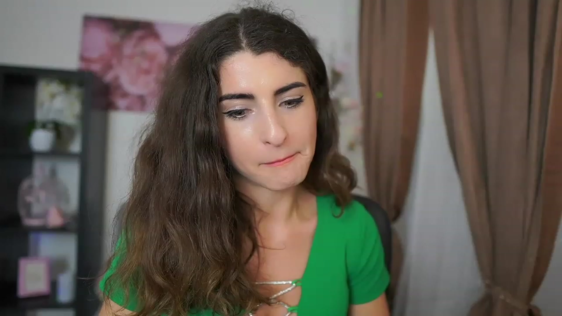 Gallery image thumbnail from EVA__LOVIA_'s myfreecams stream on, 06/17/2023, 16:20 image 3 of 20