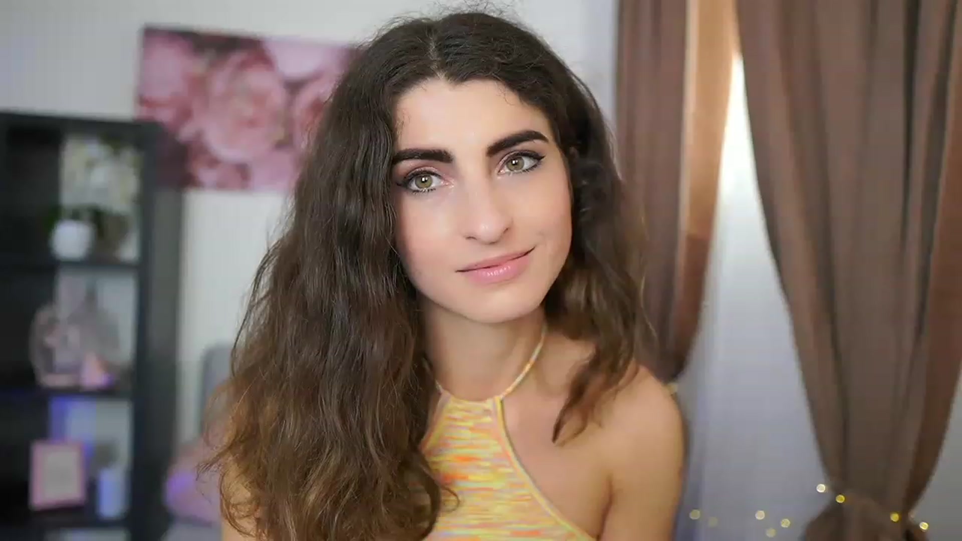 Gallery image thumbnail from EVA__LOVIA_'s myfreecams stream on, 06/18/2023, 11:10 image 14 of 20