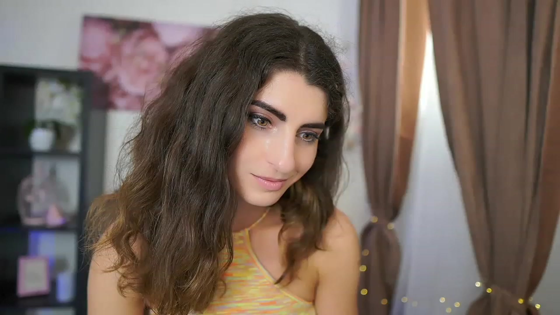 Gallery image thumbnail from EVA__LOVIA_'s myfreecams stream on, 06/18/2023, 11:10 image 16 of 20