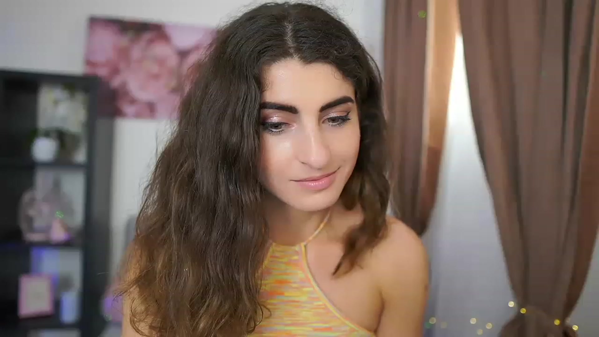 Gallery image thumbnail from EVA__LOVIA_'s myfreecams stream on, 06/18/2023, 11:10 image 12 of 20