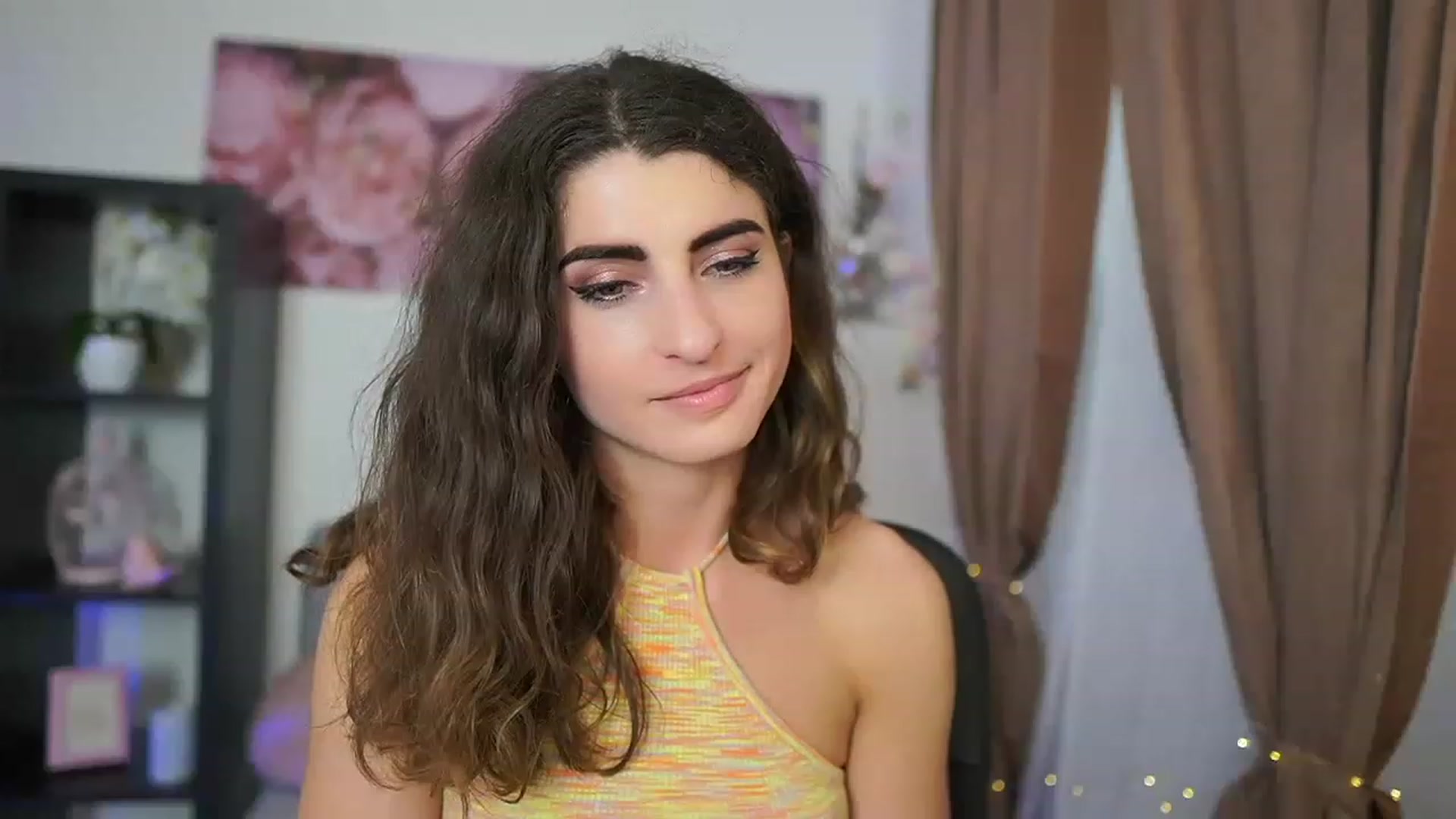 Gallery image thumbnail from EVA__LOVIA_'s myfreecams stream on, 06/18/2023, 12:31 image 7 of 20