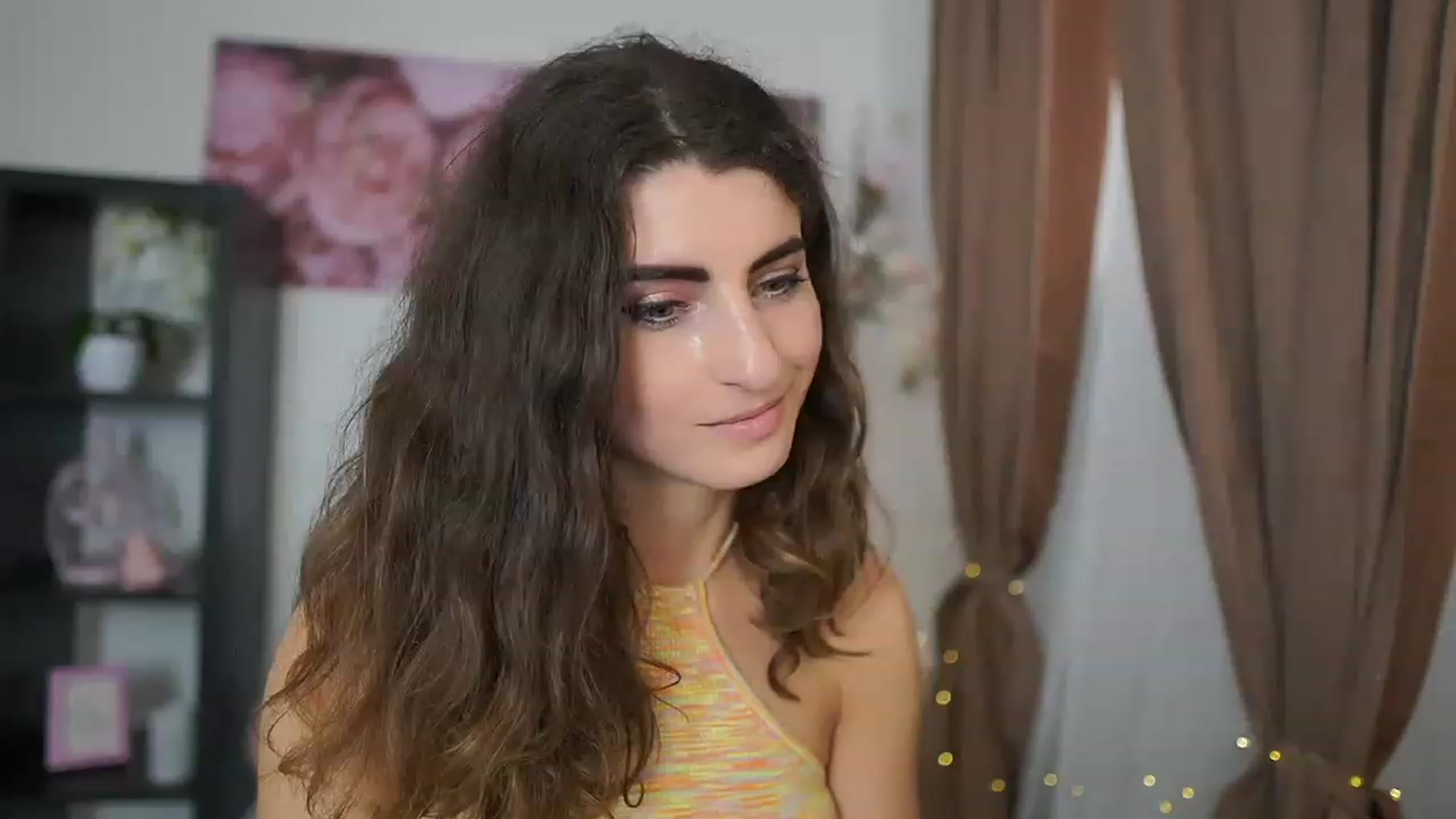 Gallery image thumbnail from EVA__LOVIA_'s myfreecams stream on, 06/18/2023, 12:31 image 14 of 20