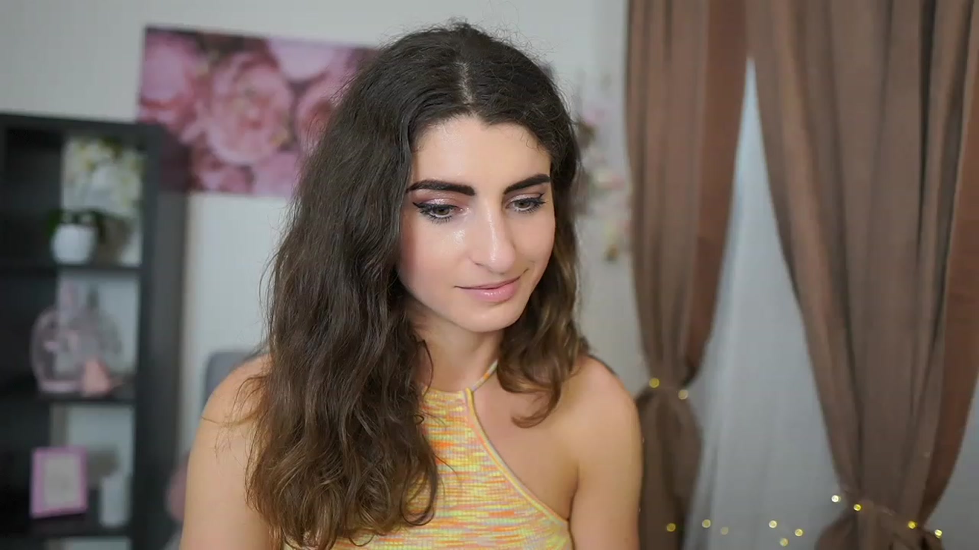 Gallery image thumbnail from EVA__LOVIA_'s myfreecams stream on, 06/18/2023, 12:31 image 8 of 20