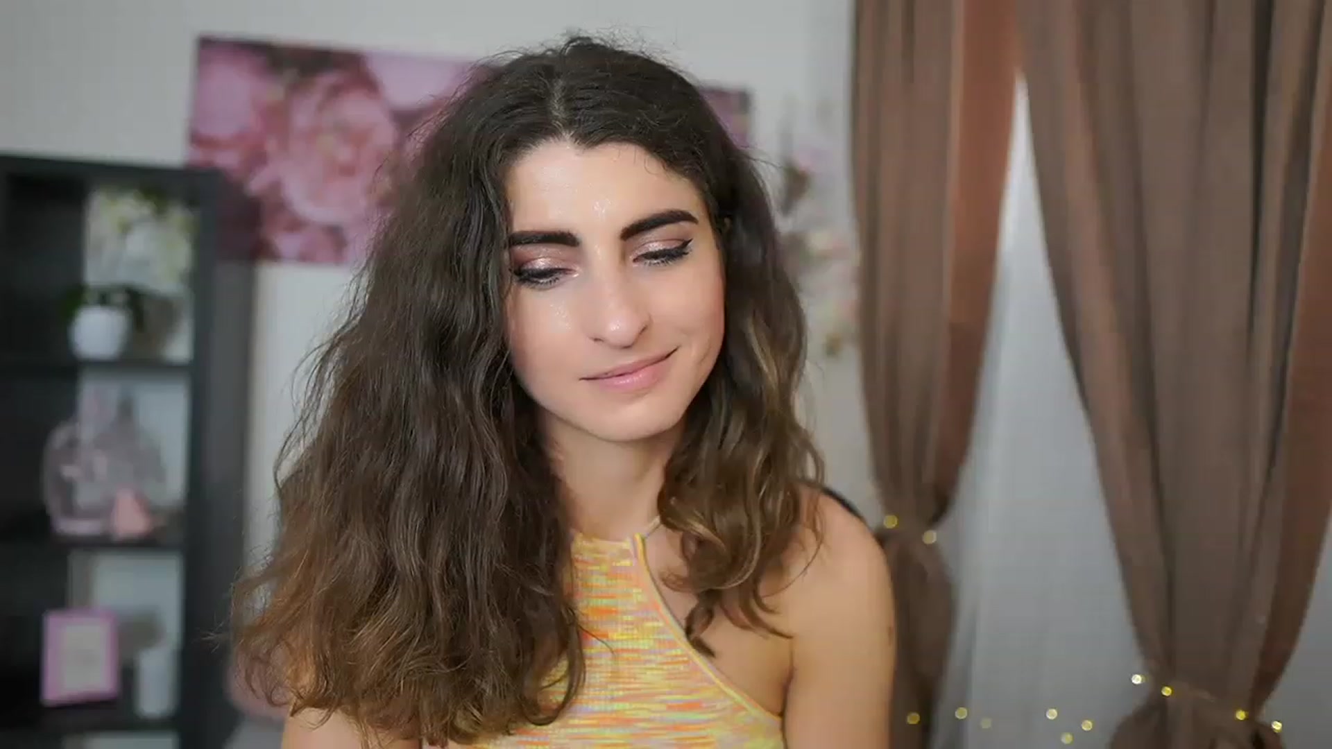 Gallery image thumbnail from EVA__LOVIA_'s myfreecams stream on, 06/18/2023, 12:31 image 15 of 20