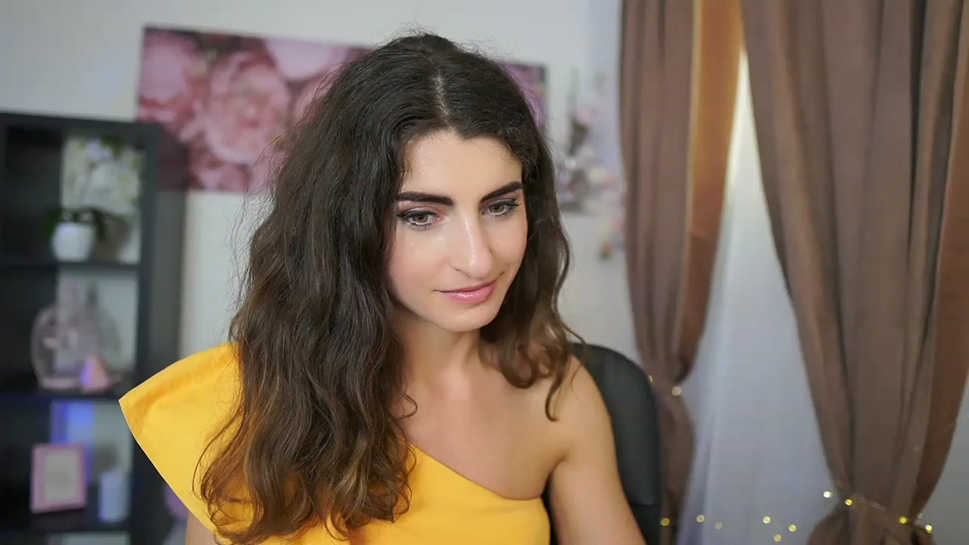 Gallery image thumbnail from EVA__LOVIA_'s myfreecams stream on, 06/18/2023, 15:06 image 2 of 20