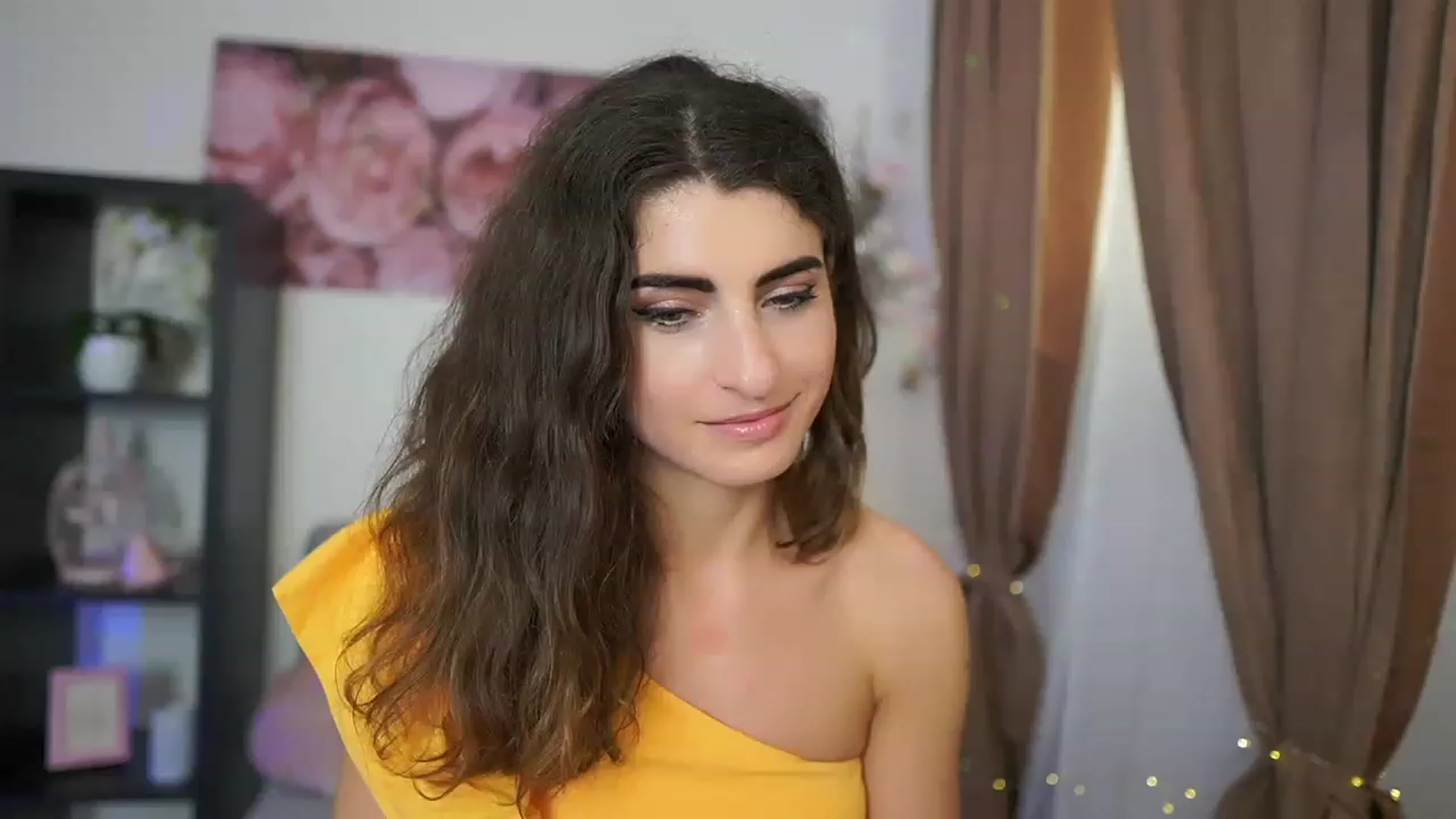 Gallery image thumbnail from EVA__LOVIA_'s myfreecams stream on, 06/18/2023, 15:06 image 8 of 20