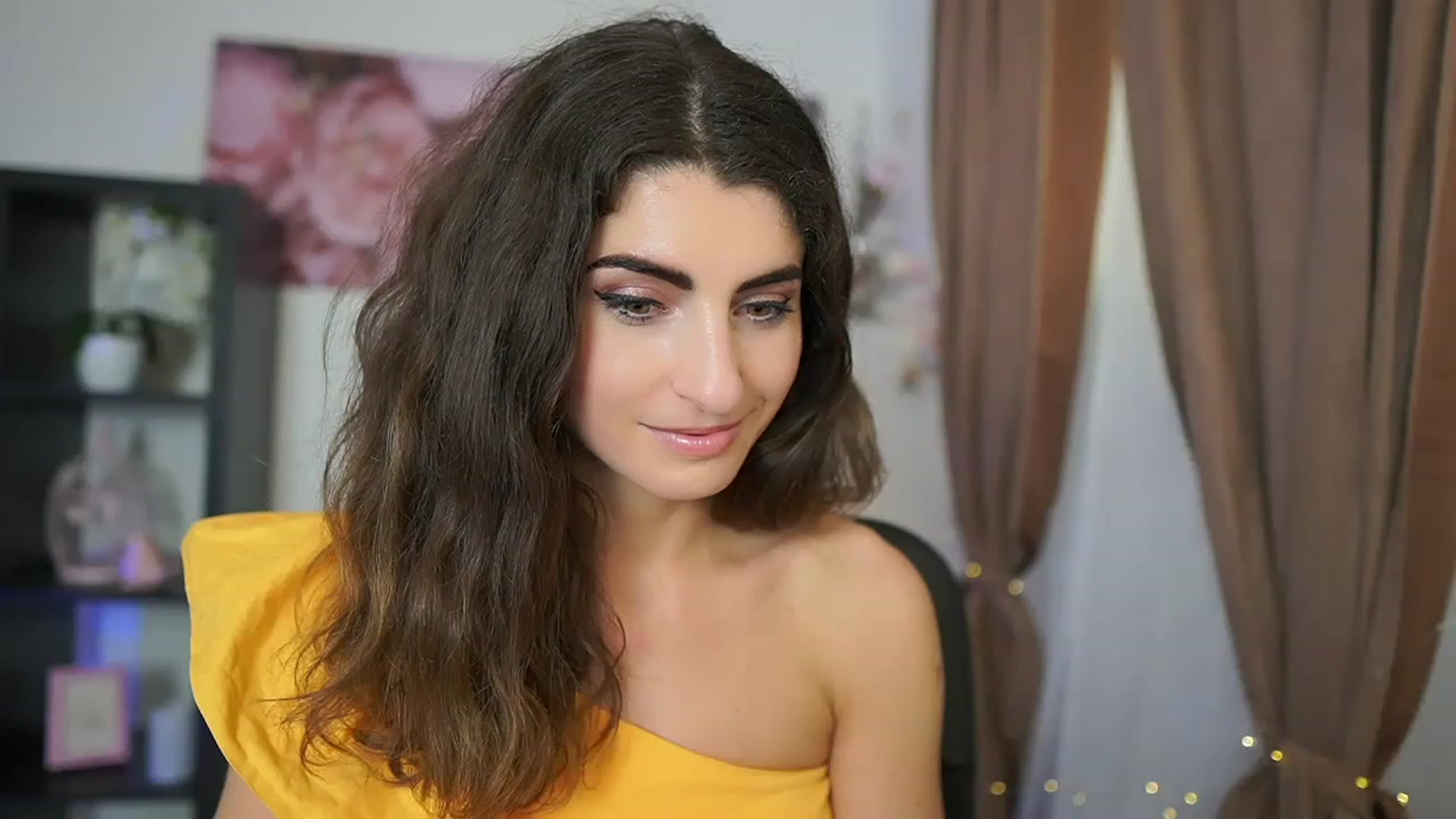 Gallery image thumbnail from EVA__LOVIA_'s myfreecams stream on, 06/18/2023, 15:49 image 4 of 20
