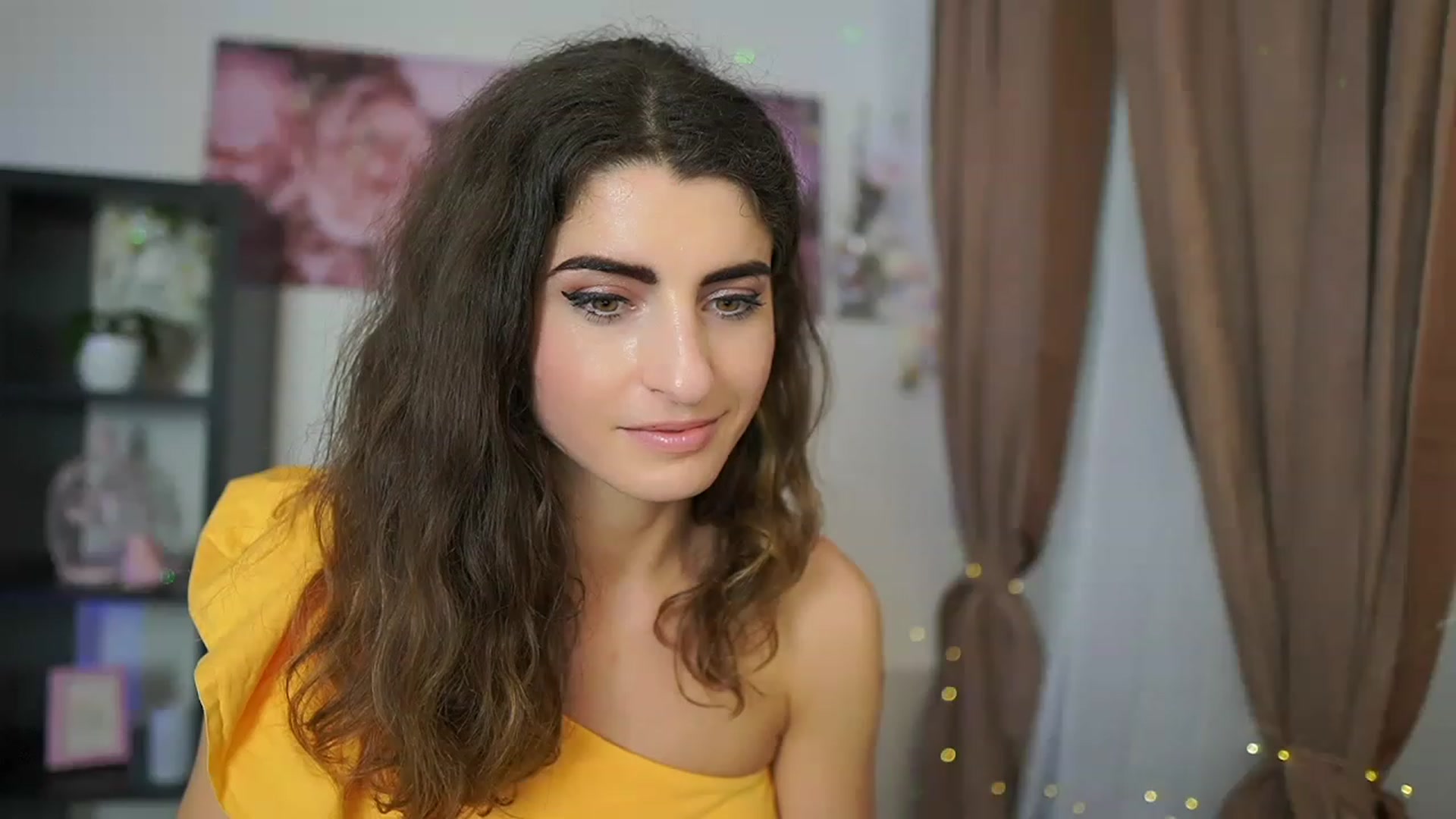 Gallery image thumbnail from EVA__LOVIA_'s myfreecams stream on, 06/18/2023, 18:19 image 3 of 20