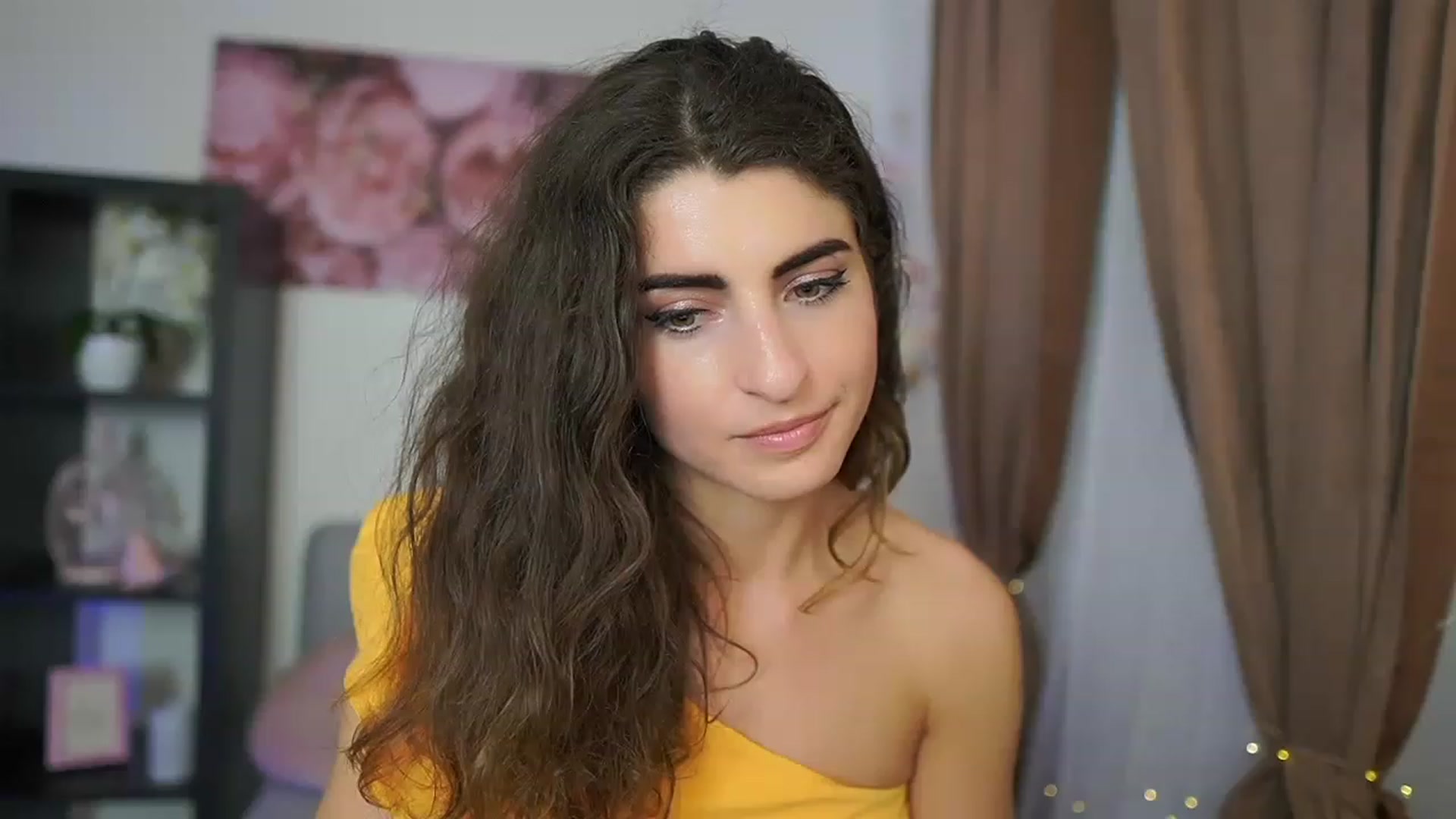 Gallery image thumbnail from EVA__LOVIA_'s myfreecams stream on, 06/18/2023, 18:19 image 11 of 20