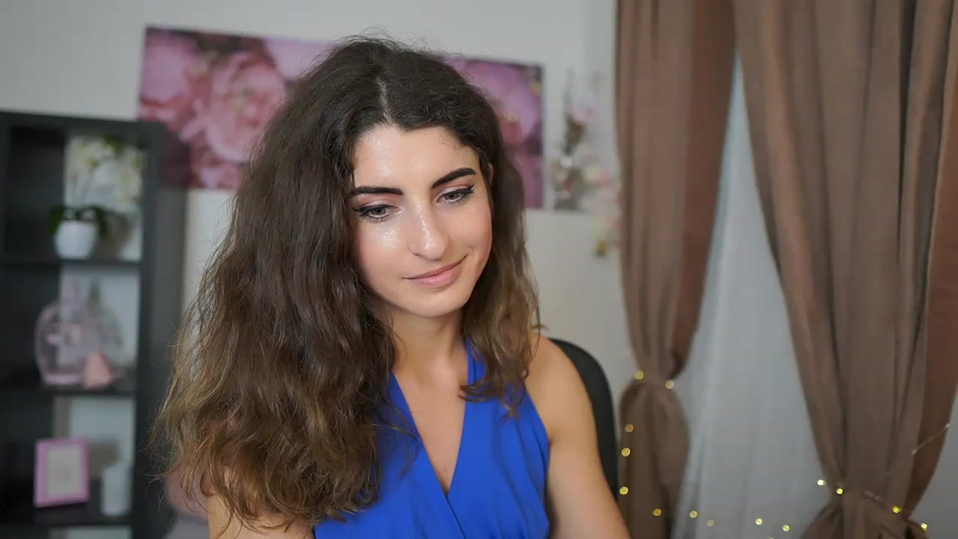 Gallery image thumbnail from EVA__LOVIA_'s myfreecams stream on, 06/20/2023, 17:45 image 8 of 20