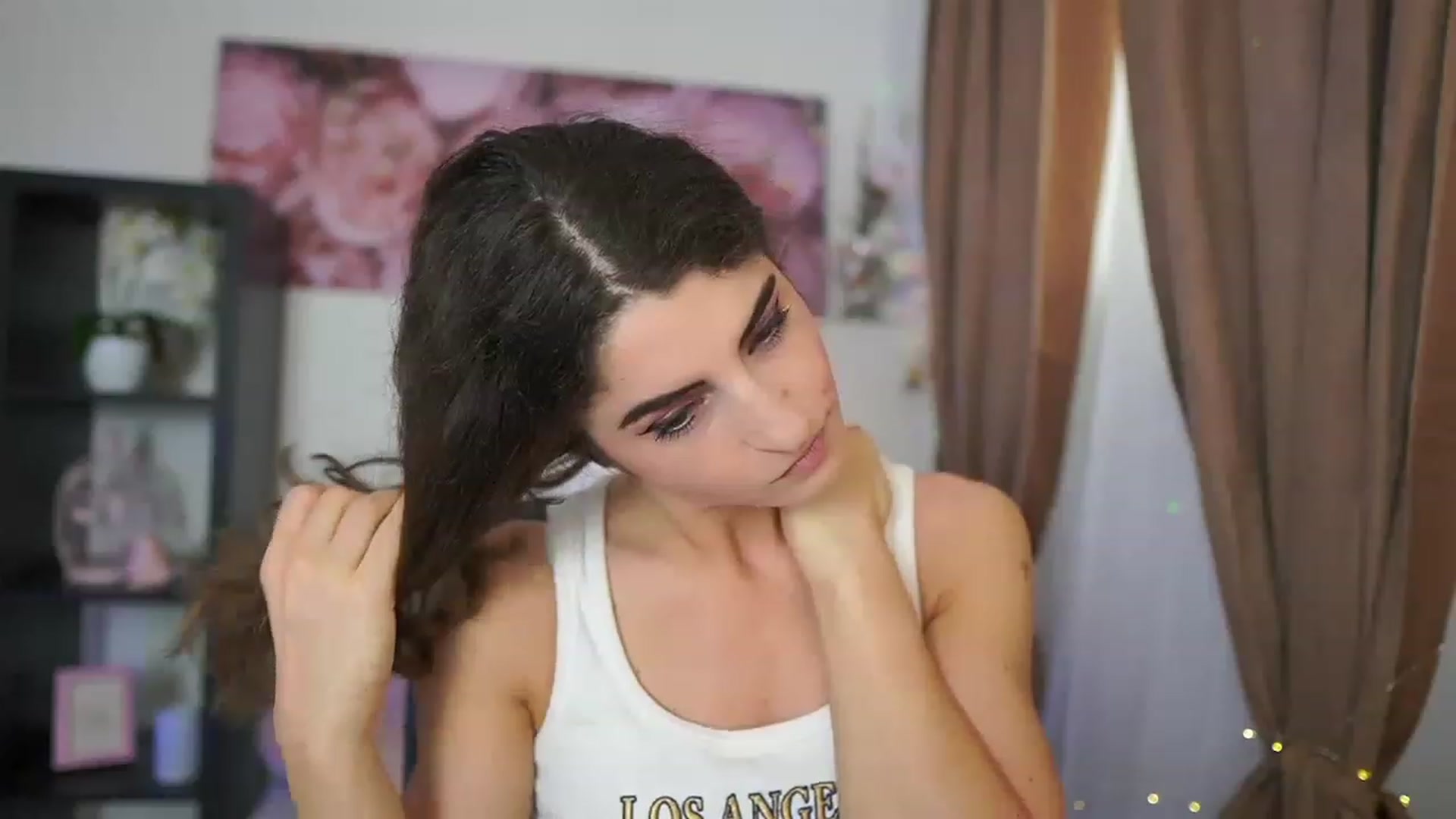 Gallery image thumbnail from EVA__LOVIA_'s myfreecams stream on, 06/21/2023, 09:59 image 10 of 20