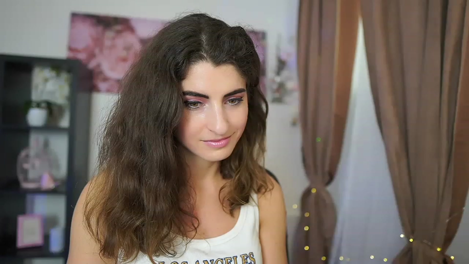 Gallery image thumbnail from EVA__LOVIA_'s myfreecams stream on, 06/21/2023, 13:12 image 19 of 20