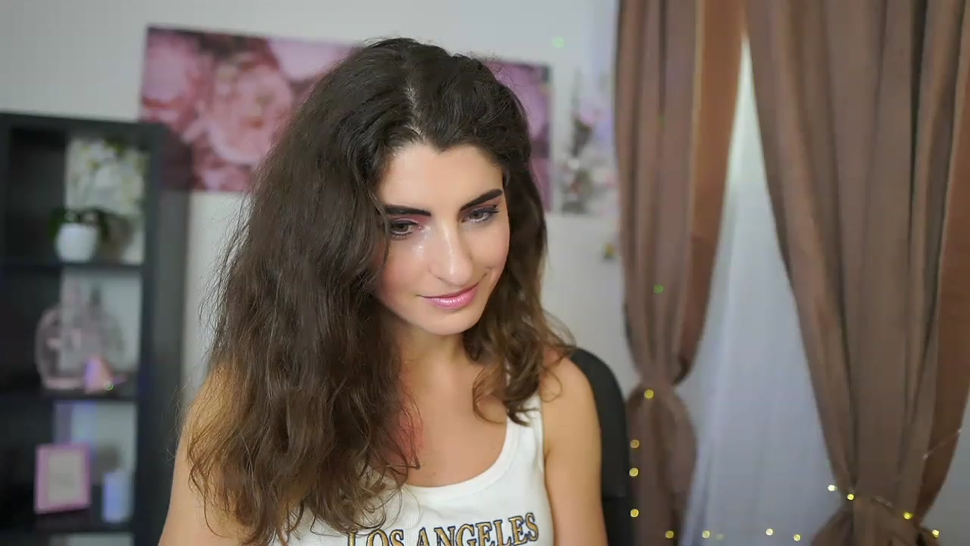 Gallery image thumbnail from EVA__LOVIA_'s myfreecams stream on, 06/21/2023, 13:12 image 18 of 20