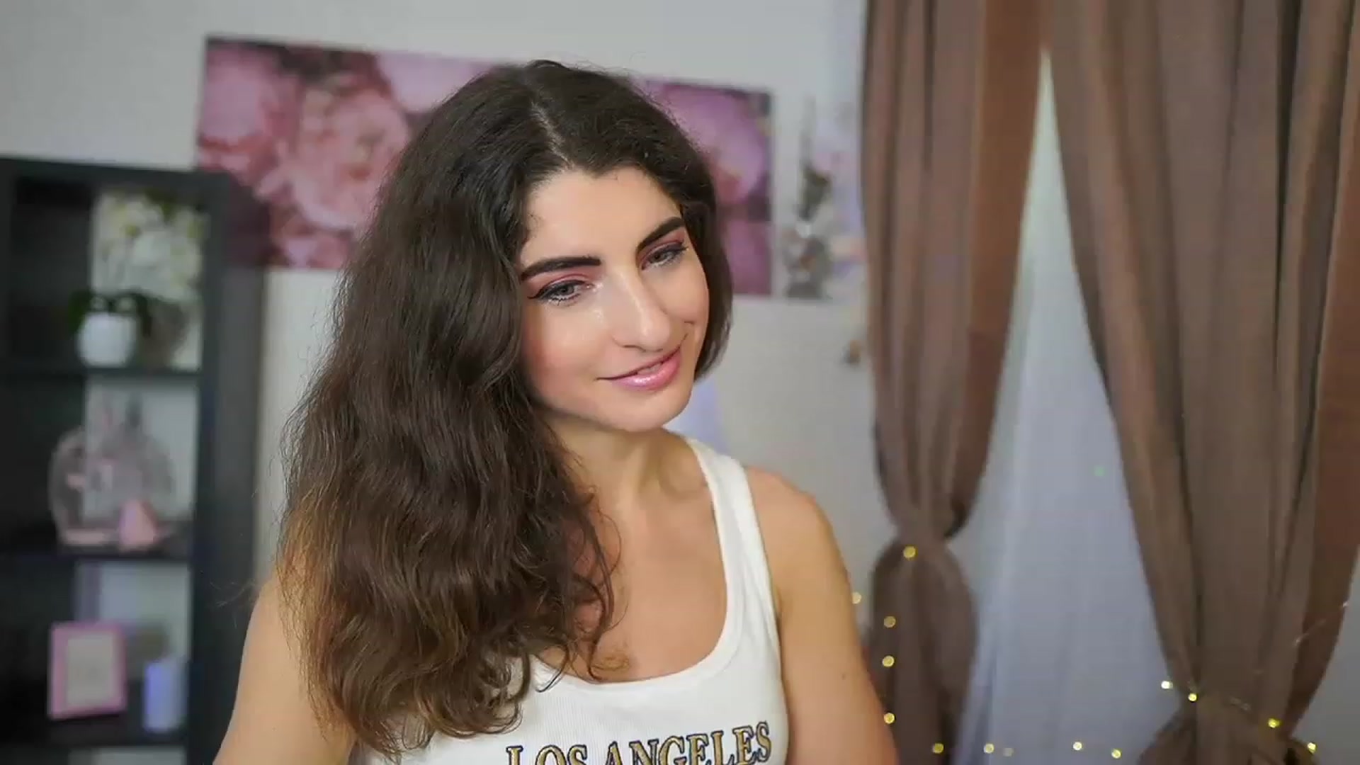 Gallery image thumbnail from EVA__LOVIA_'s myfreecams stream on, 06/21/2023, 13:12 image 2 of 20