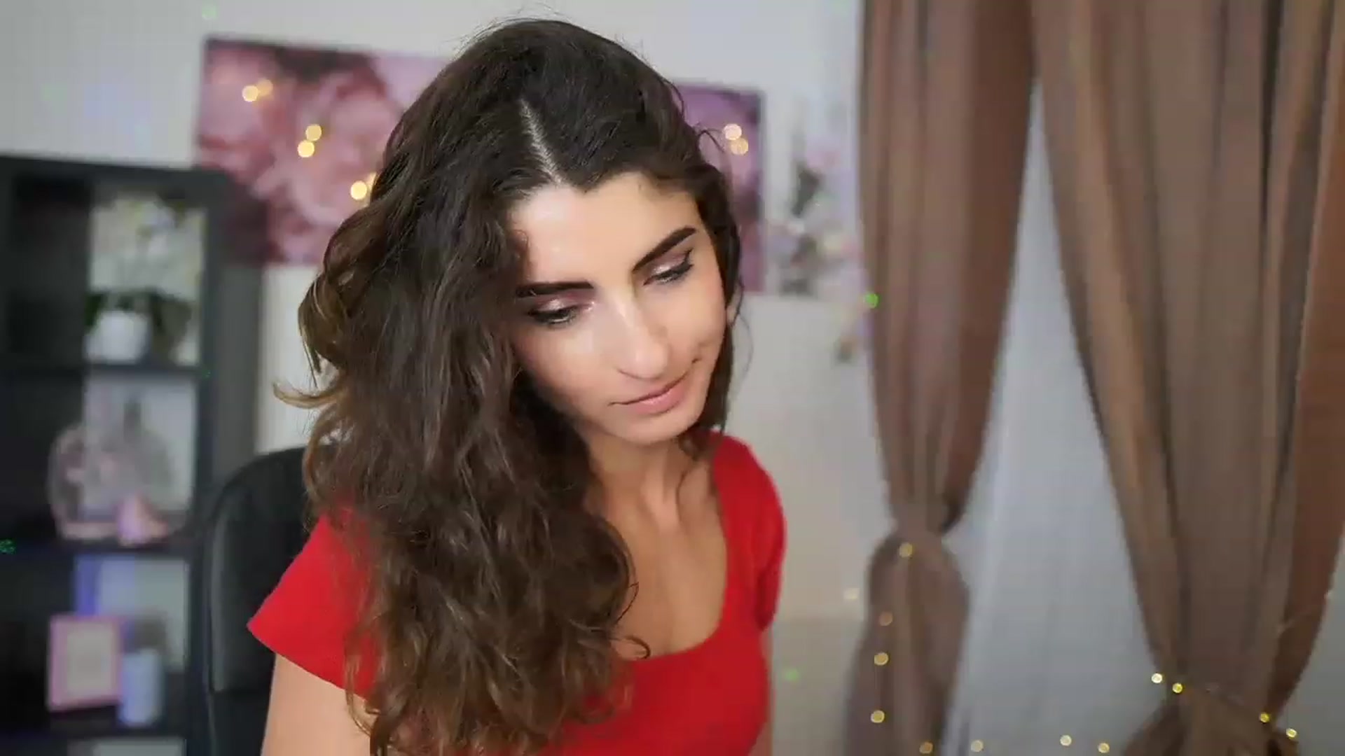 Gallery image thumbnail from EVA__LOVIA_'s myfreecams stream on, 06/28/2023, 20:39 image 19 of 20