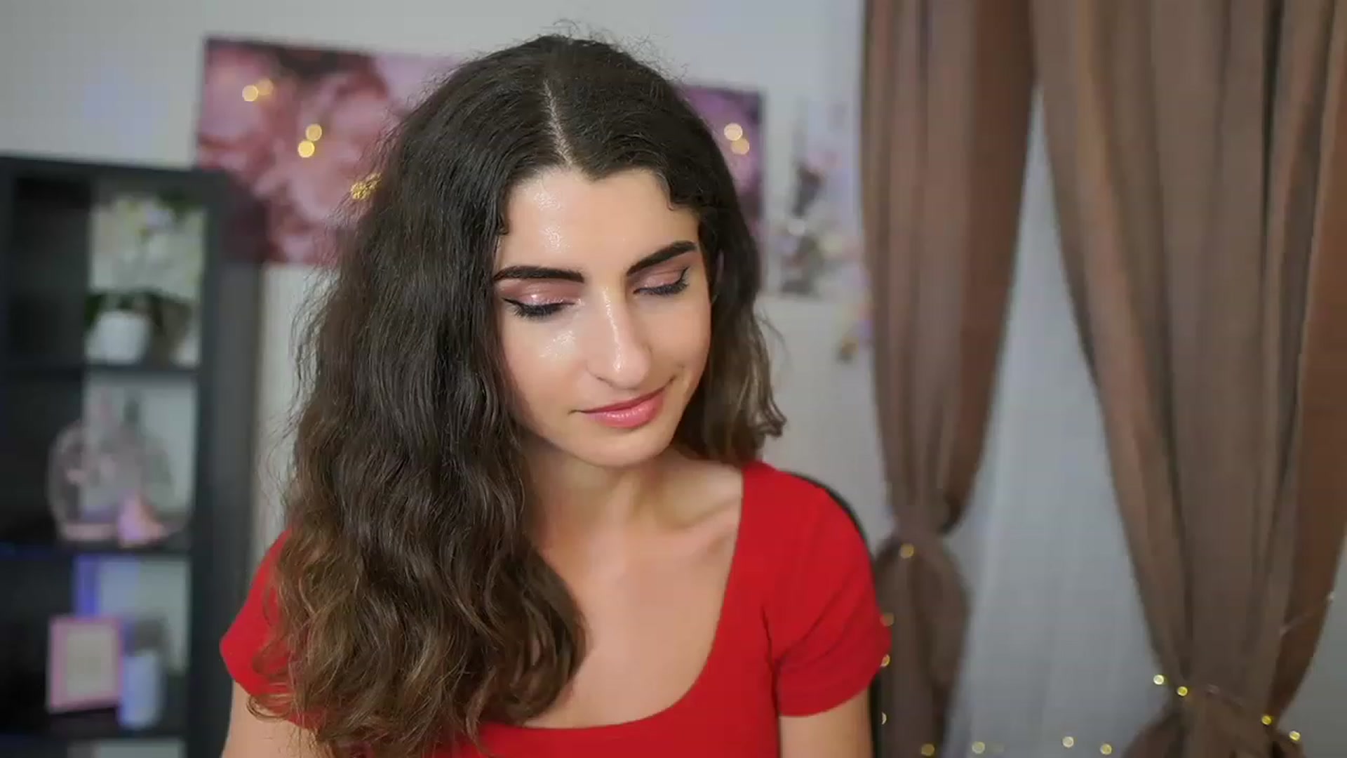 Gallery image thumbnail from EVA__LOVIA_'s myfreecams stream on, 06/28/2023, 21:52 image 12 of 20