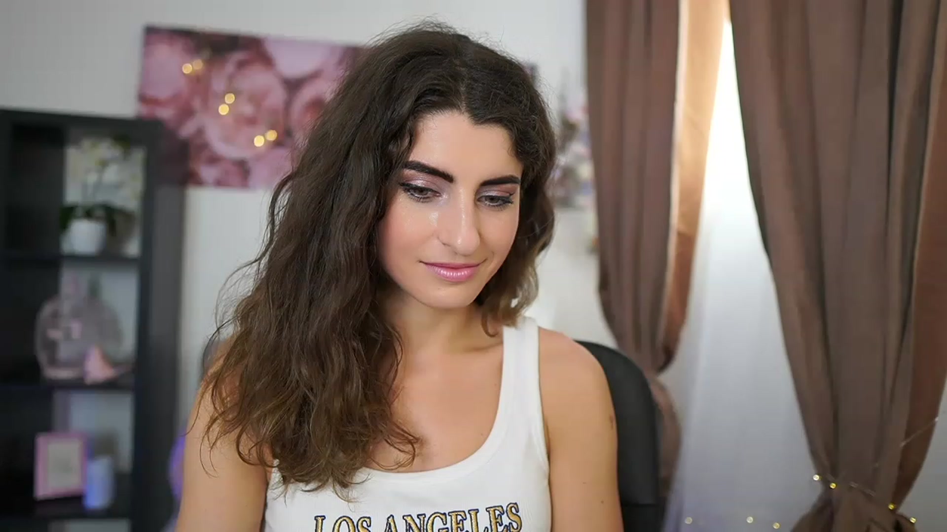 Gallery image thumbnail from EVA__LOVIA_'s myfreecams stream on, 06/30/2023, 10:51 image 2 of 20