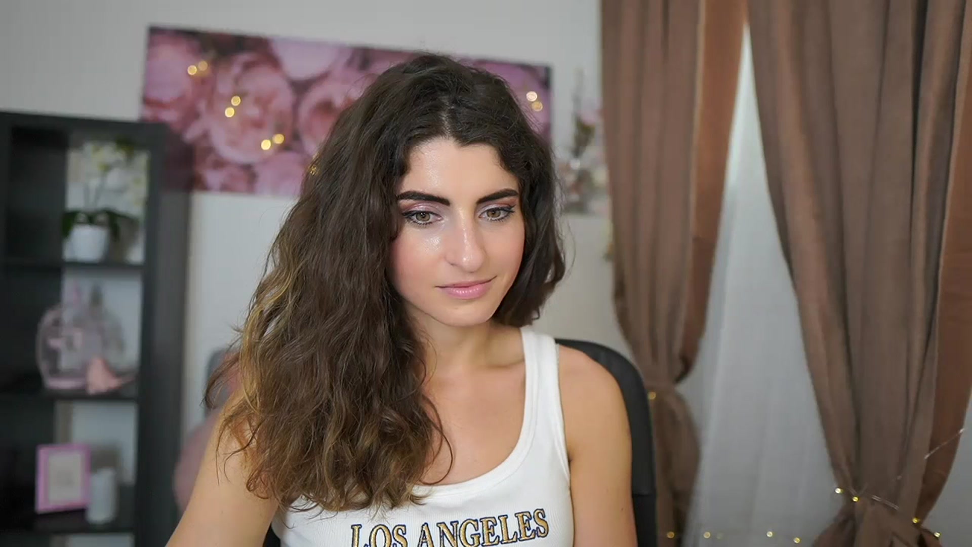 Gallery image thumbnail from EVA__LOVIA_'s myfreecams stream on, 06/30/2023, 13:13 image 16 of 20