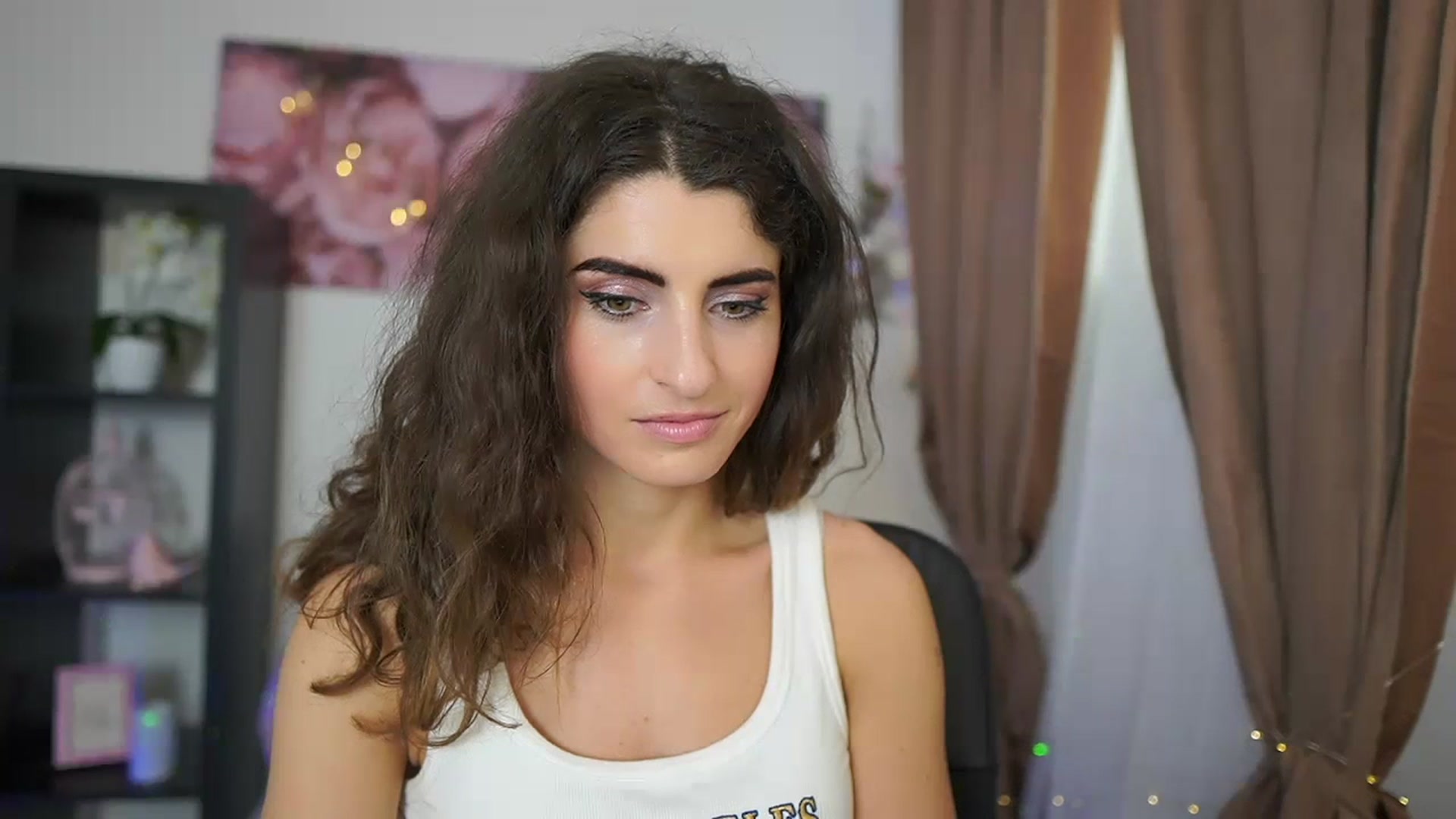 Gallery image thumbnail from EVA__LOVIA_'s myfreecams stream on, 06/30/2023, 13:13 image 3 of 20