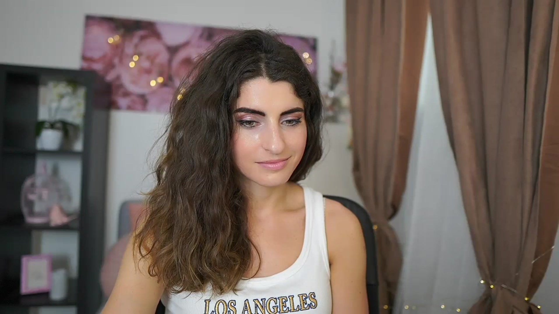 Gallery image thumbnail from EVA__LOVIA_'s myfreecams stream on, 06/30/2023, 13:13 image 15 of 20