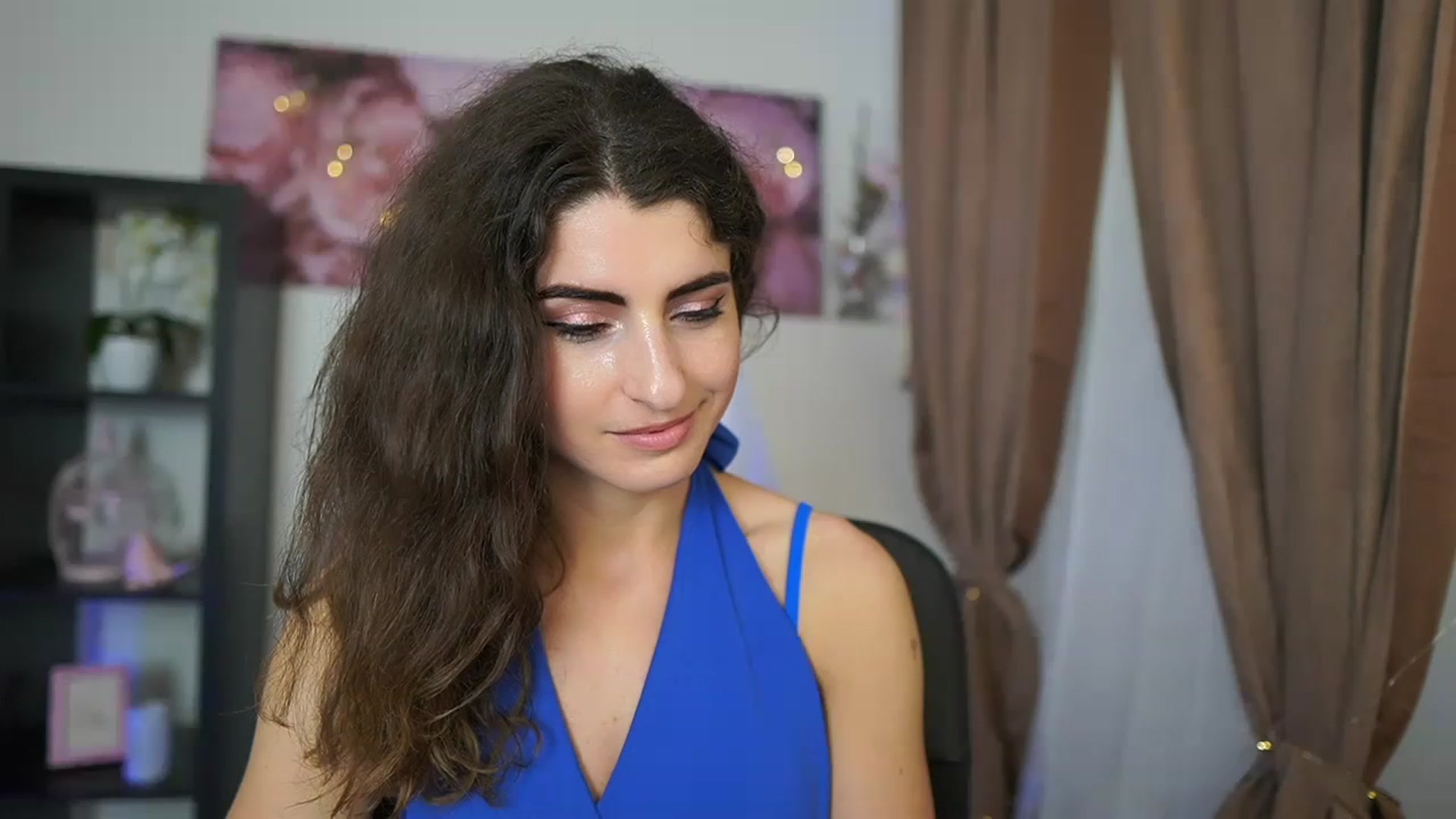 Gallery image thumbnail from EVA__LOVIA_'s myfreecams stream on, 07/01/2023, 16:51 image 4 of 20