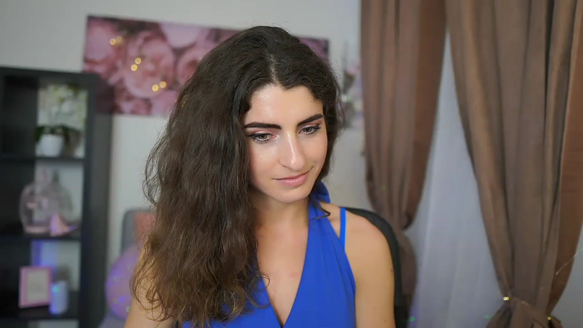 Gallery image thumbnail from EVA__LOVIA_'s myfreecams stream on, 07/01/2023, 17:30 image 12 of 20