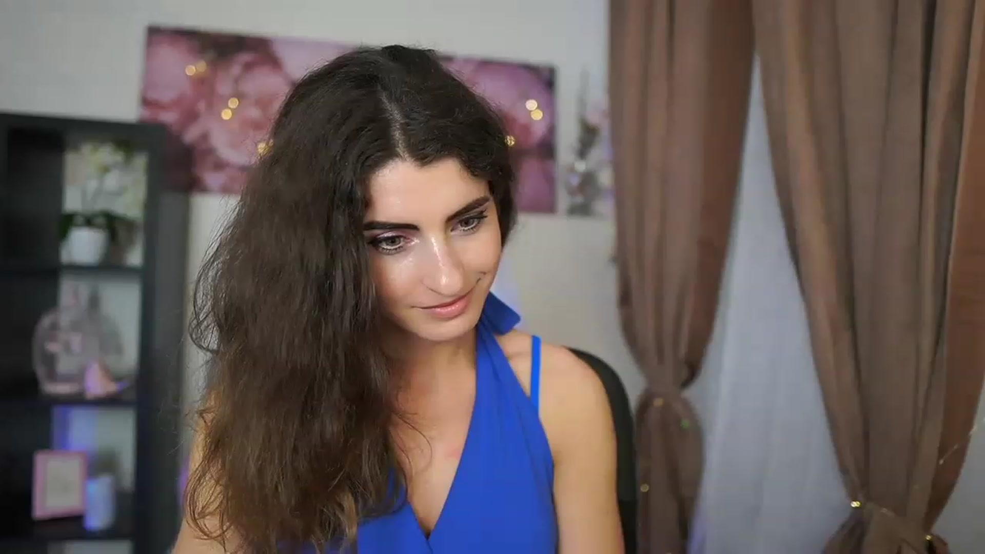 Gallery image thumbnail from EVA__LOVIA_'s myfreecams stream on, 07/01/2023, 18:16 image 12 of 20