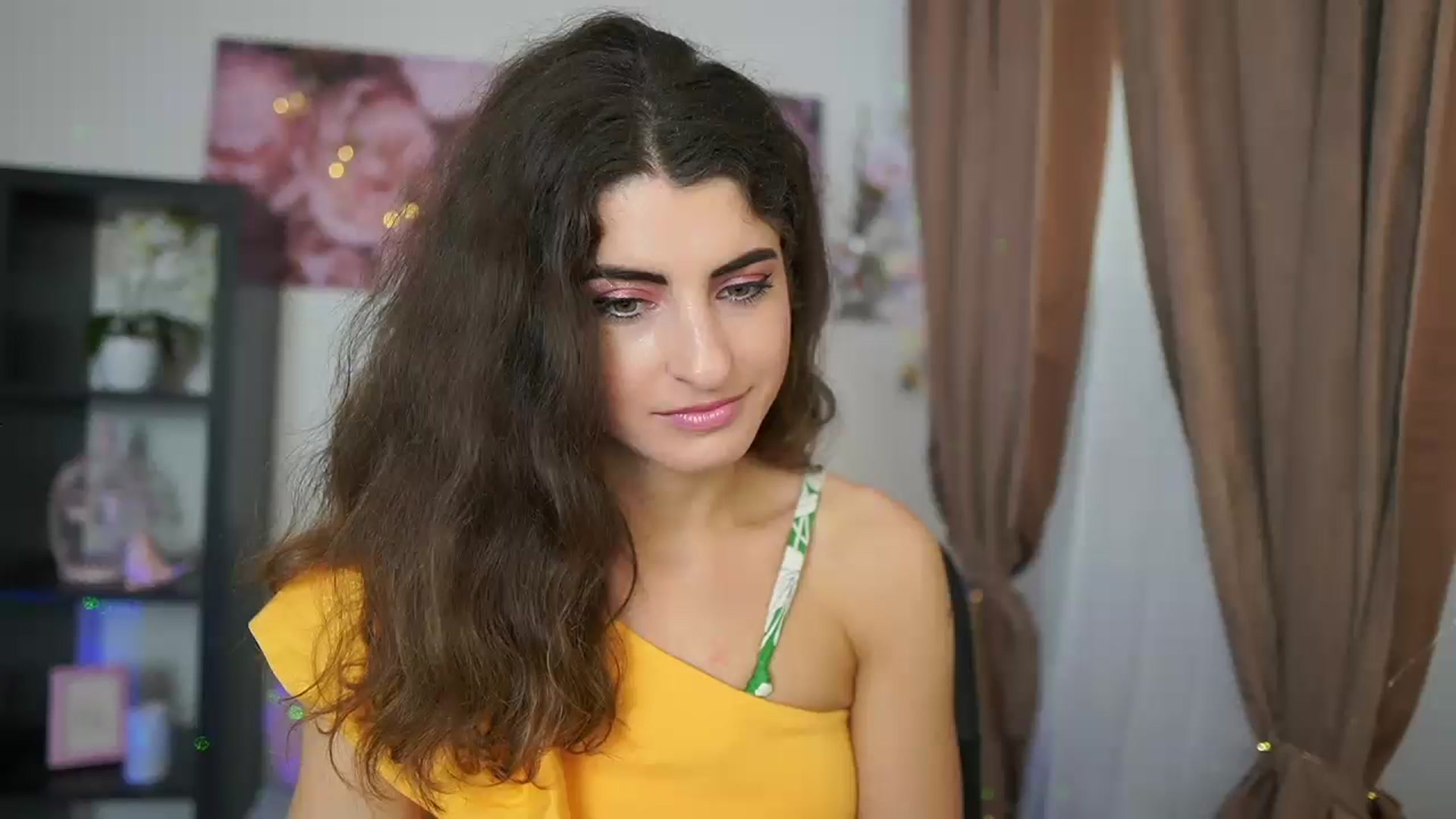 Gallery image thumbnail from EVA__LOVIA_'s myfreecams stream on, 07/02/2023, 10:36 image 5 of 20