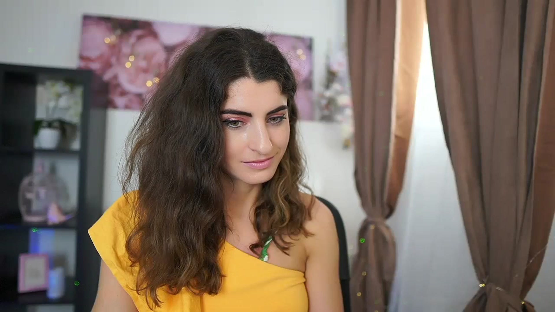 Gallery image thumbnail from EVA__LOVIA_'s myfreecams stream on, 07/02/2023, 10:36 image 17 of 20
