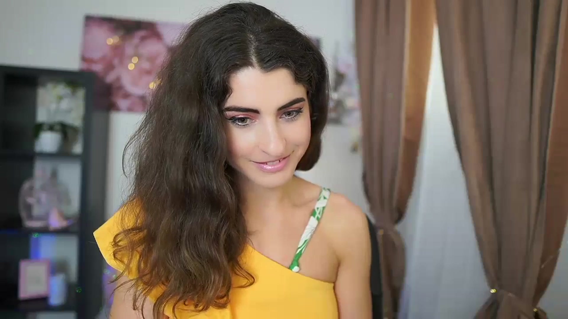 Gallery image thumbnail from EVA__LOVIA_'s myfreecams stream on, 07/02/2023, 10:36 image 10 of 20