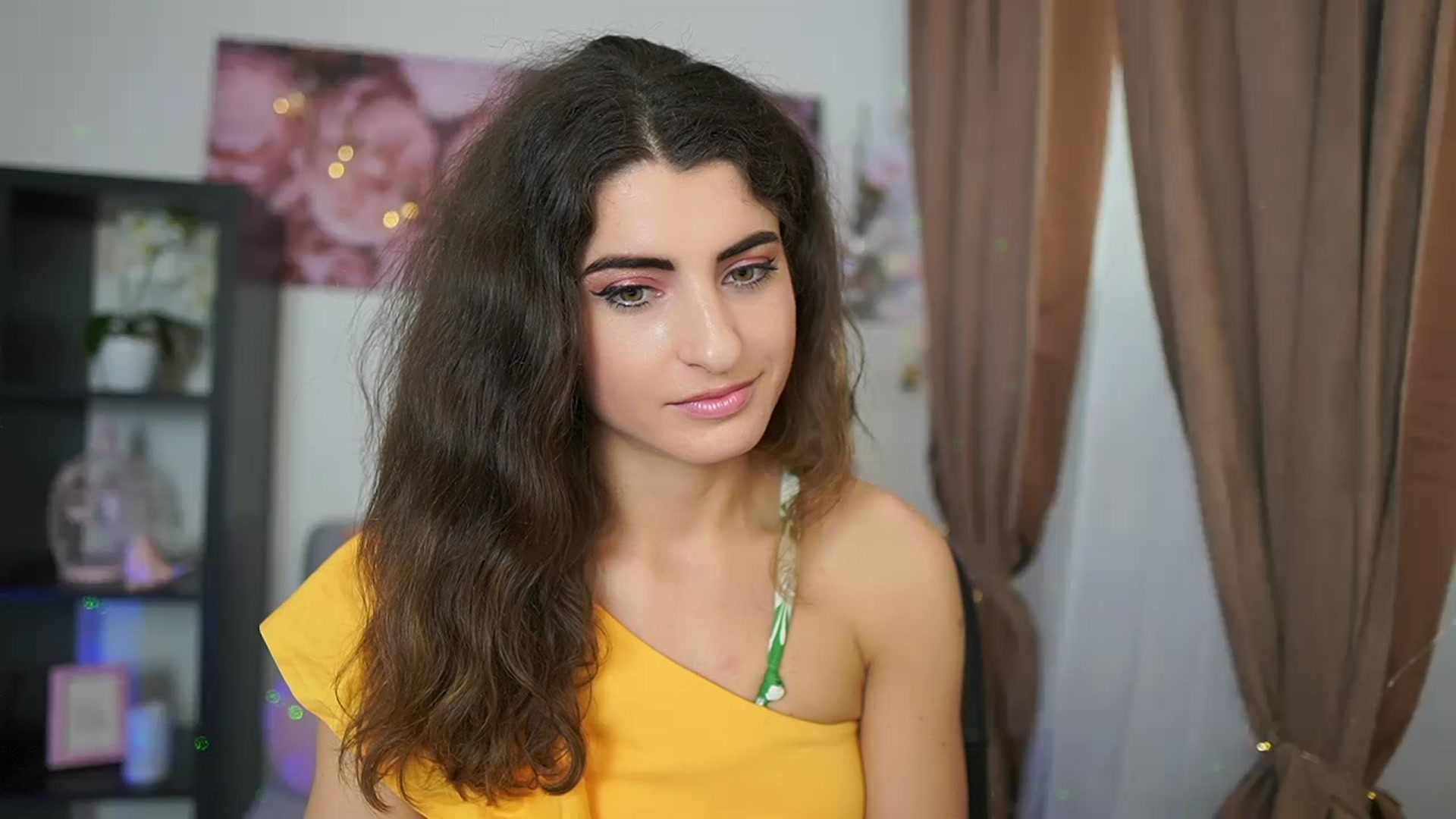 Gallery image thumbnail from EVA__LOVIA_'s myfreecams stream on, 07/02/2023, 10:36 image 7 of 20