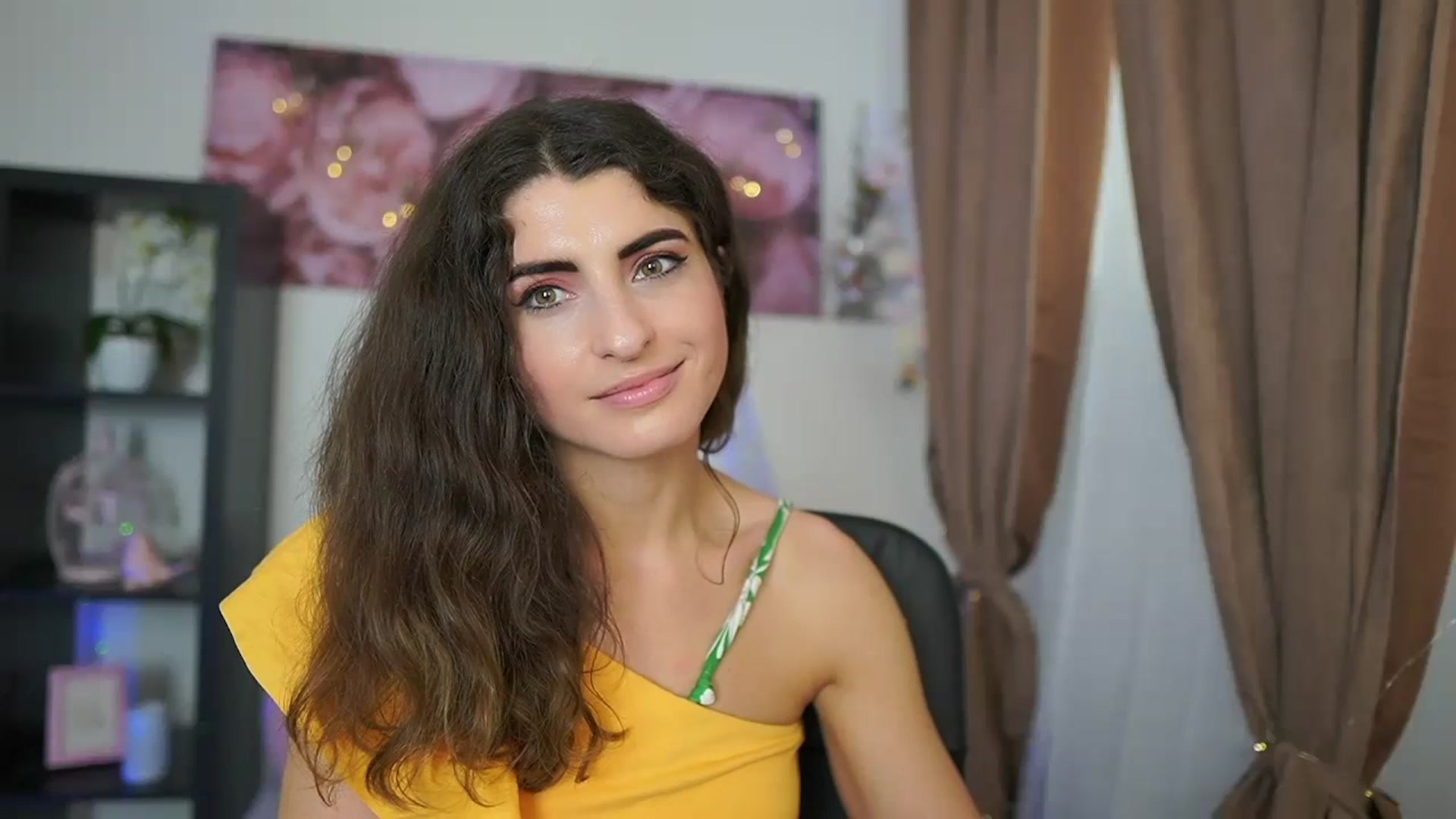 Gallery image thumbnail from EVA__LOVIA_'s myfreecams stream on, 07/02/2023, 12:35 image 13 of 20