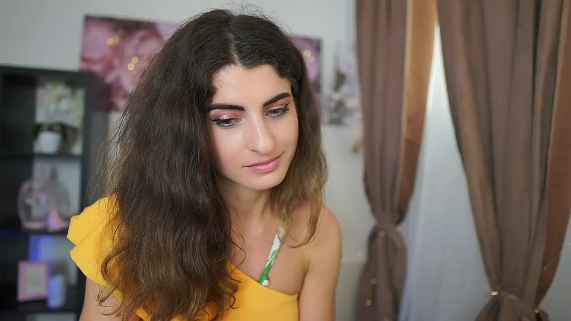 Gallery image thumbnail from EVA__LOVIA_'s myfreecams stream on, 07/02/2023, 12:35 image 1 of 20